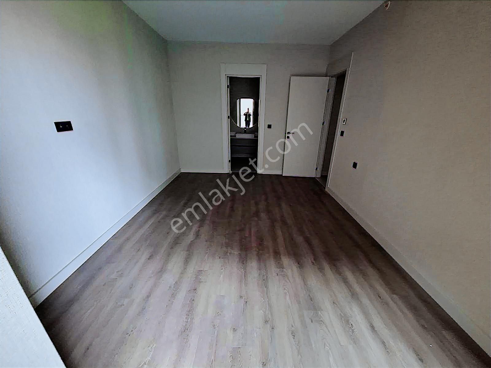Lüks Site İçerisinde Ferah Ve Aydınlık 2 Oda 1 Salon Daire !! - Görsel 19