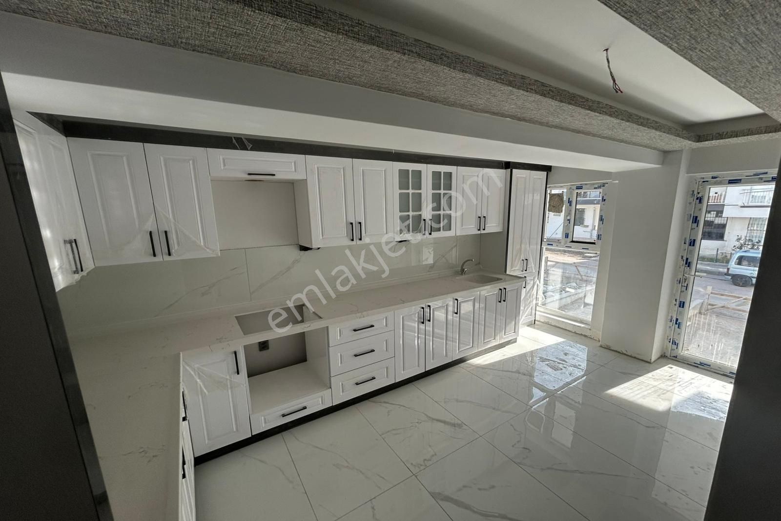 New Kentten 29 Ekim Mah. 3+1 Yerden Isıtmalı Kat Konumunda Daire - Görsel 27