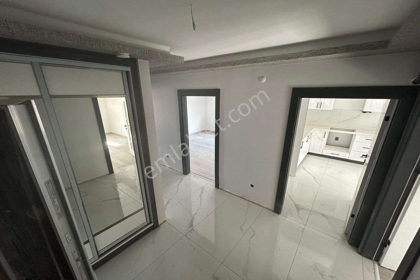New Kentten 29 Ekim Mah. 3+1 Yerden Isıtmalı Kat Konumunda Daire - Görsel 20