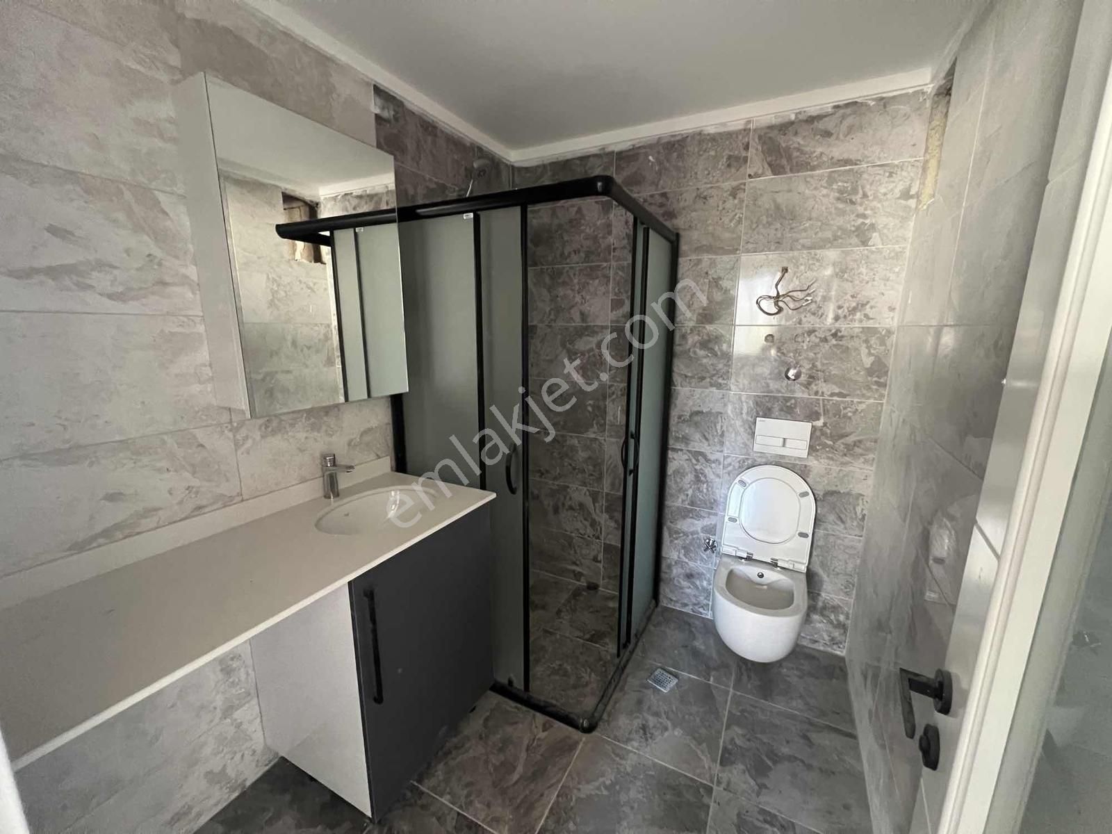 Alanya Çılaklı Da Cadde Üzeri Havuzlu Satılık 2+1 Daire - Görsel 16