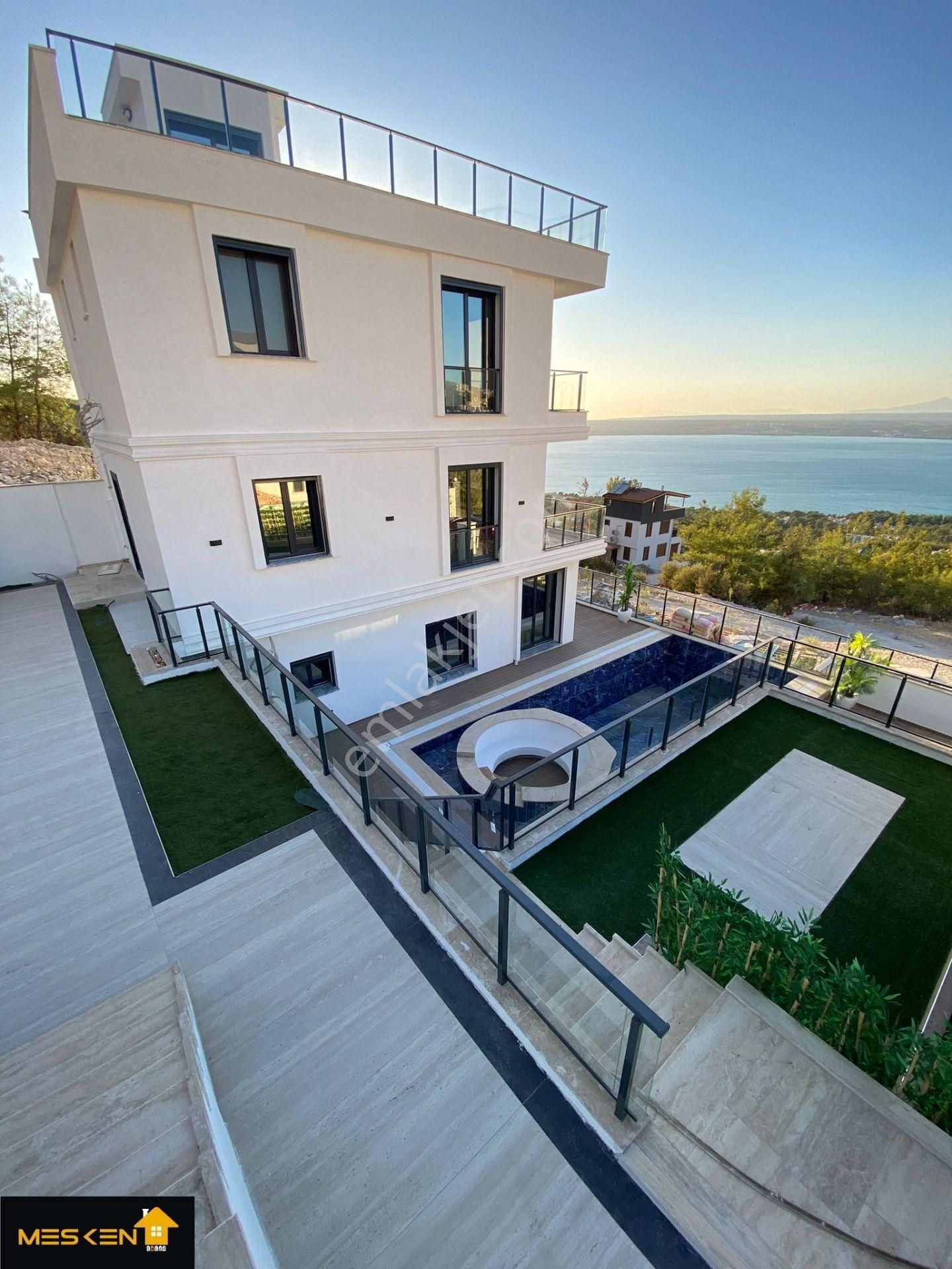 Didim Akbük'de , Her Odadan, Her Kattan Full Deniz Manzara Villa - Görsel 3