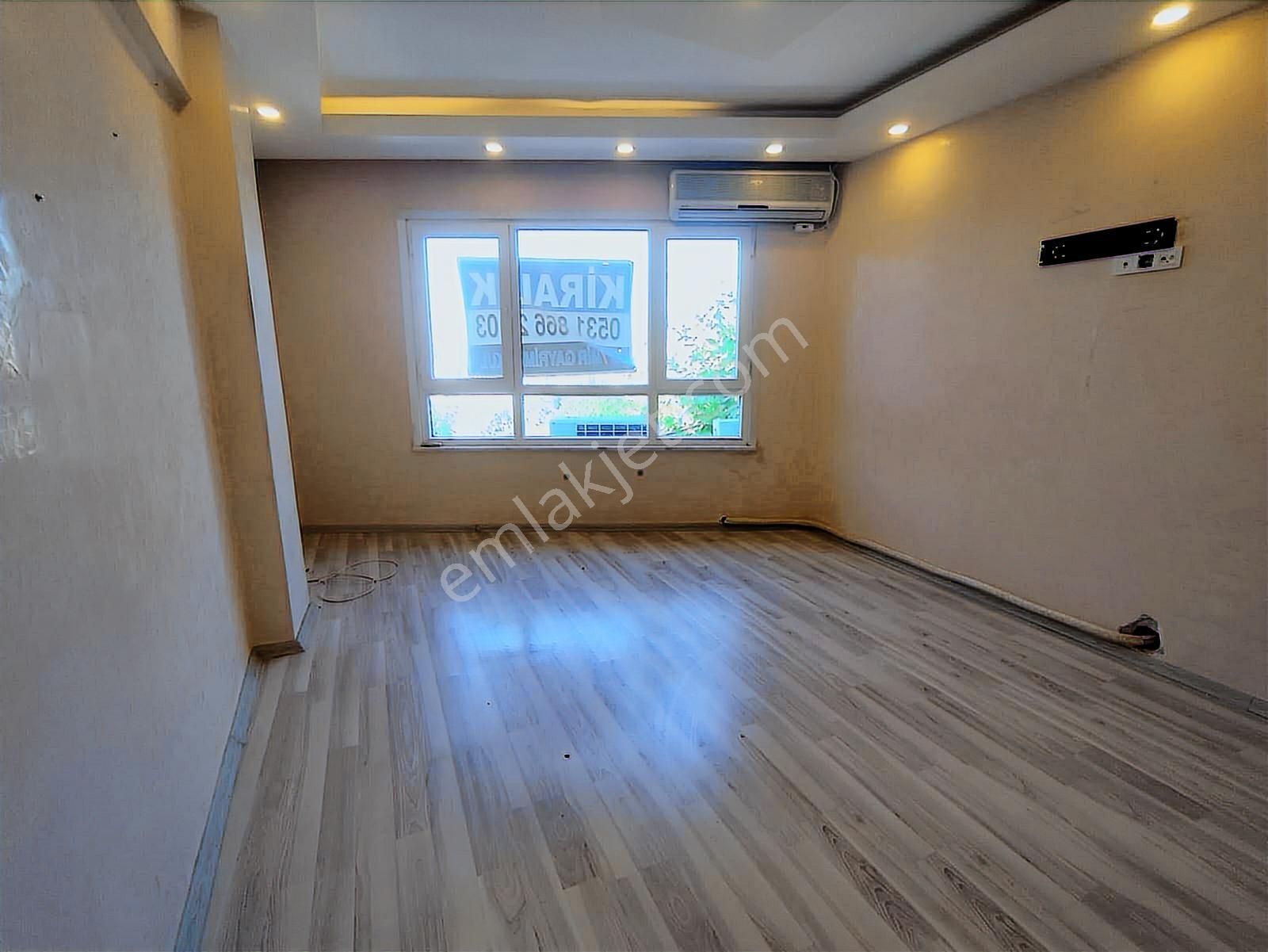Azmir'den Belediye Karşısı Kiralık 45 M2 Ofis For Rent - Görsel 15