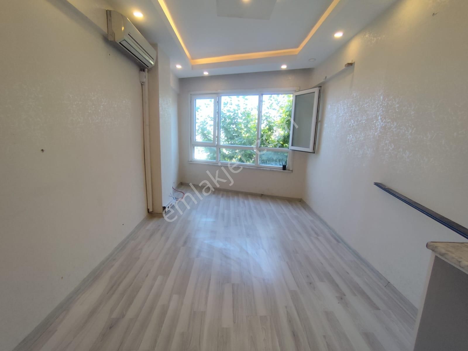 Azmir'den Belediye Karşısı Kiralık 45 M2 Ofis For Rent - Görsel 24