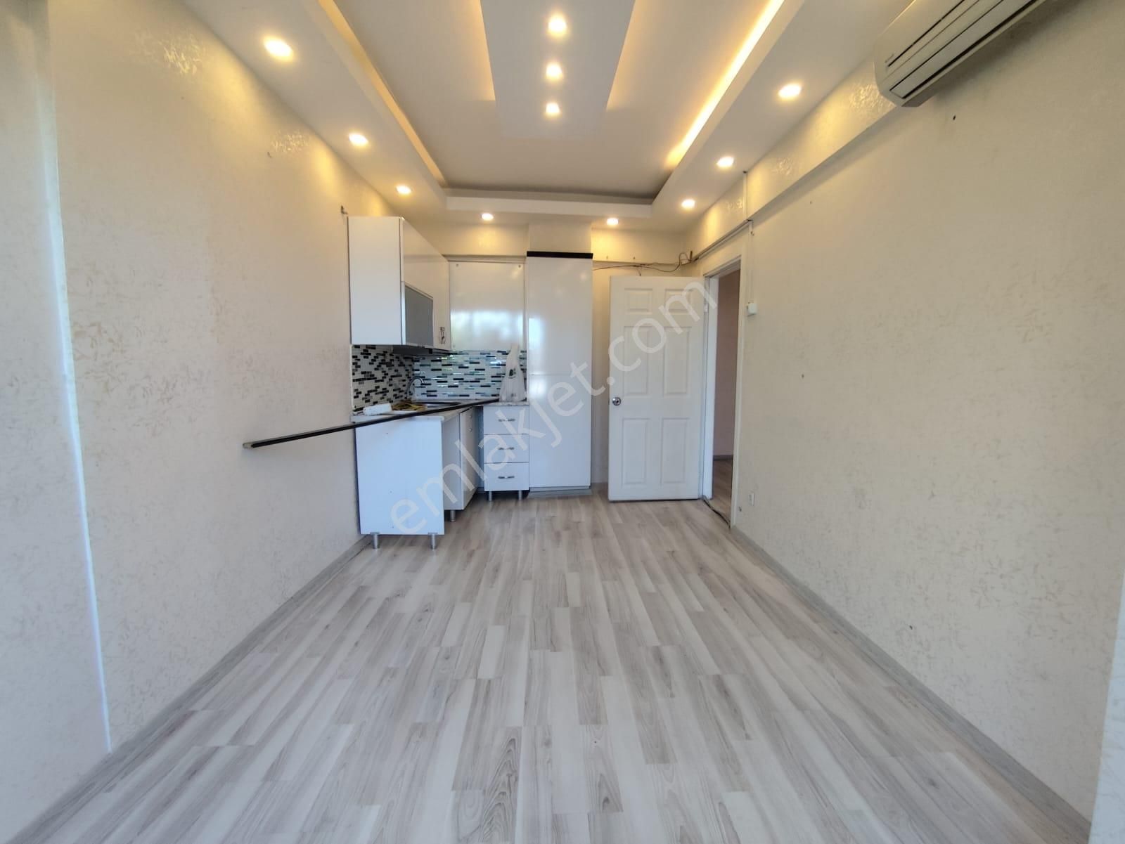 Azmir'den Belediye Karşısı Kiralık 45 M2 Ofis For Rent - Görsel 22