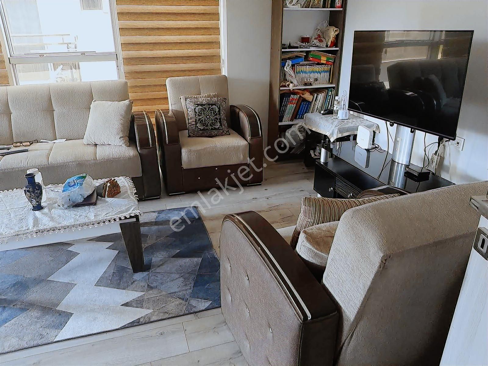 Kuşadası Tatlıses Konaklarında Satılık 2+1 Daire - Görsel 2