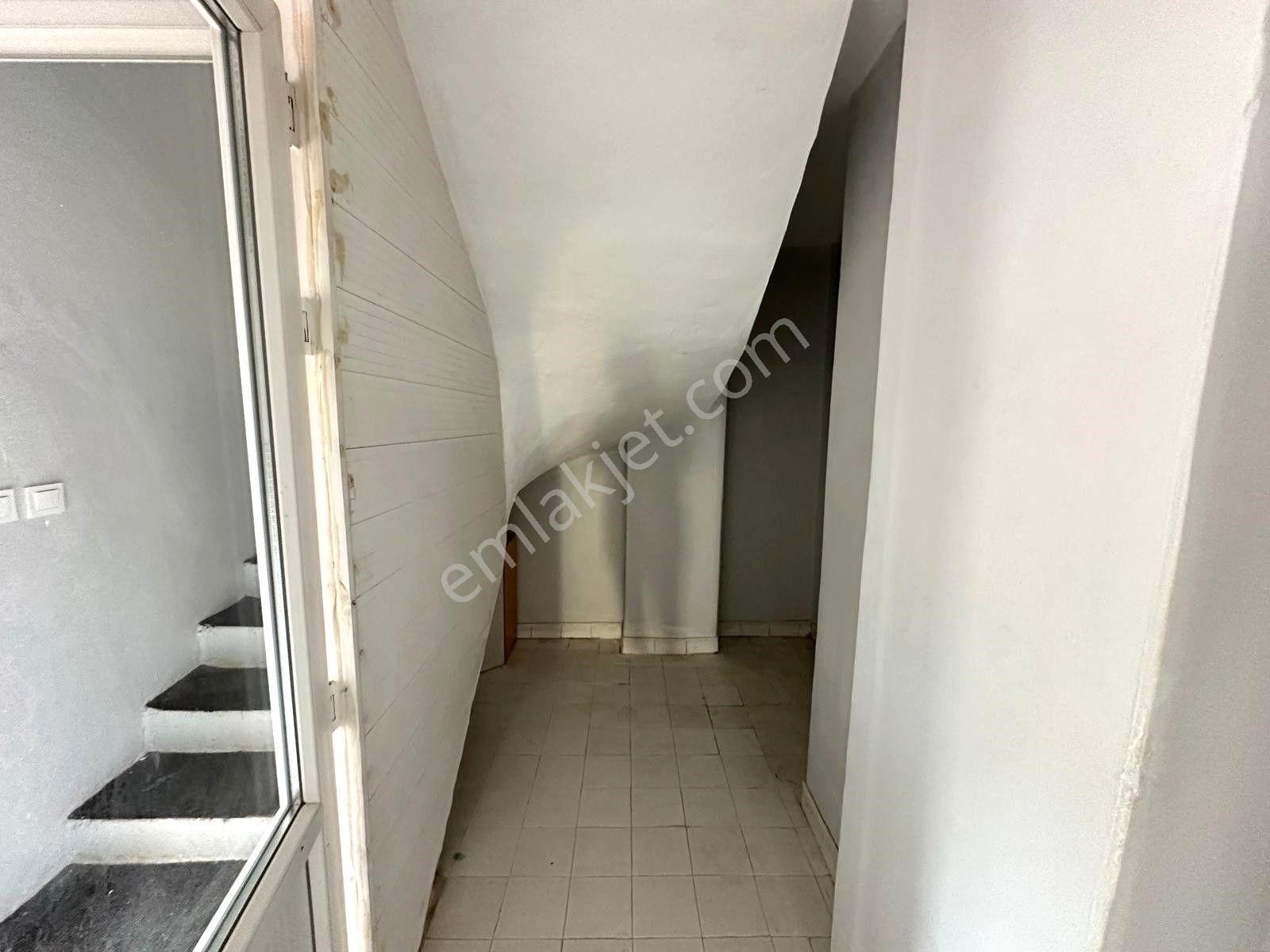 Uzman Emlak'tan Özgürlük Cadde Üzeri Bağımsız 5+1 Kapalı Dubleks - Görsel 16