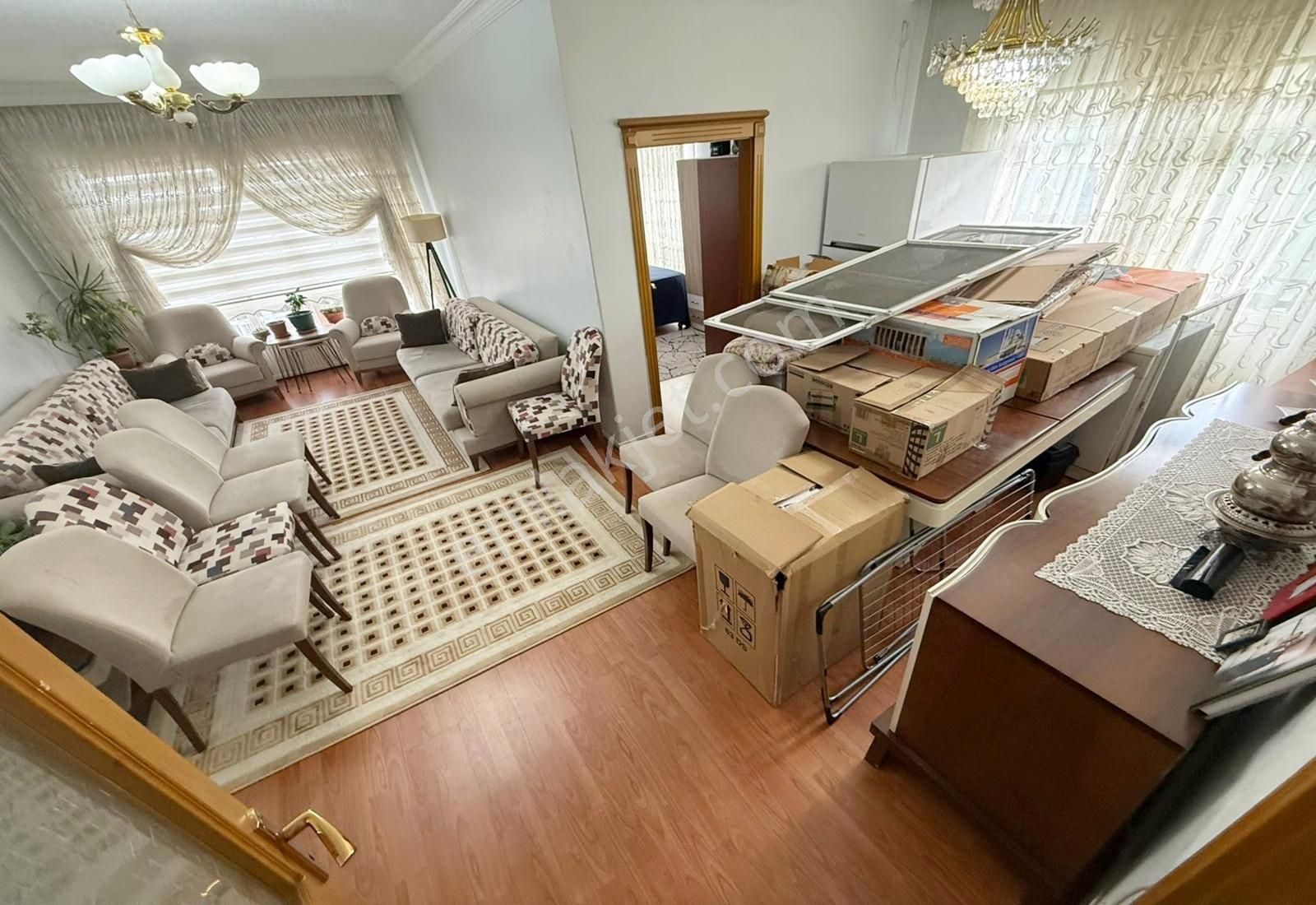 Çiçekli Mahallesi'nde Ön Cephe'de 3+1 Satılık Daire!!! - Görsel 4