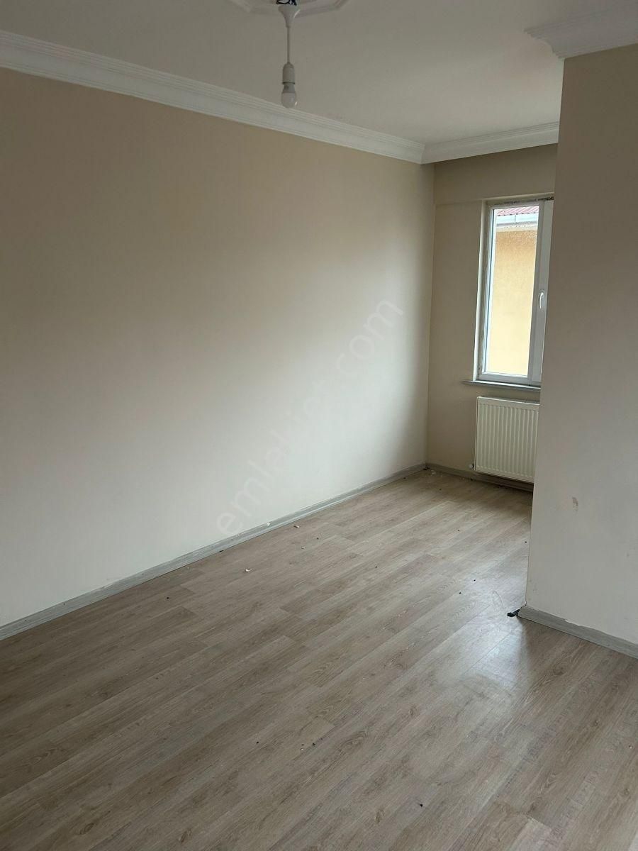 Kızılpınar Yıldız Taksi Civarı Satılık 2+1 Daire... - Görsel 5