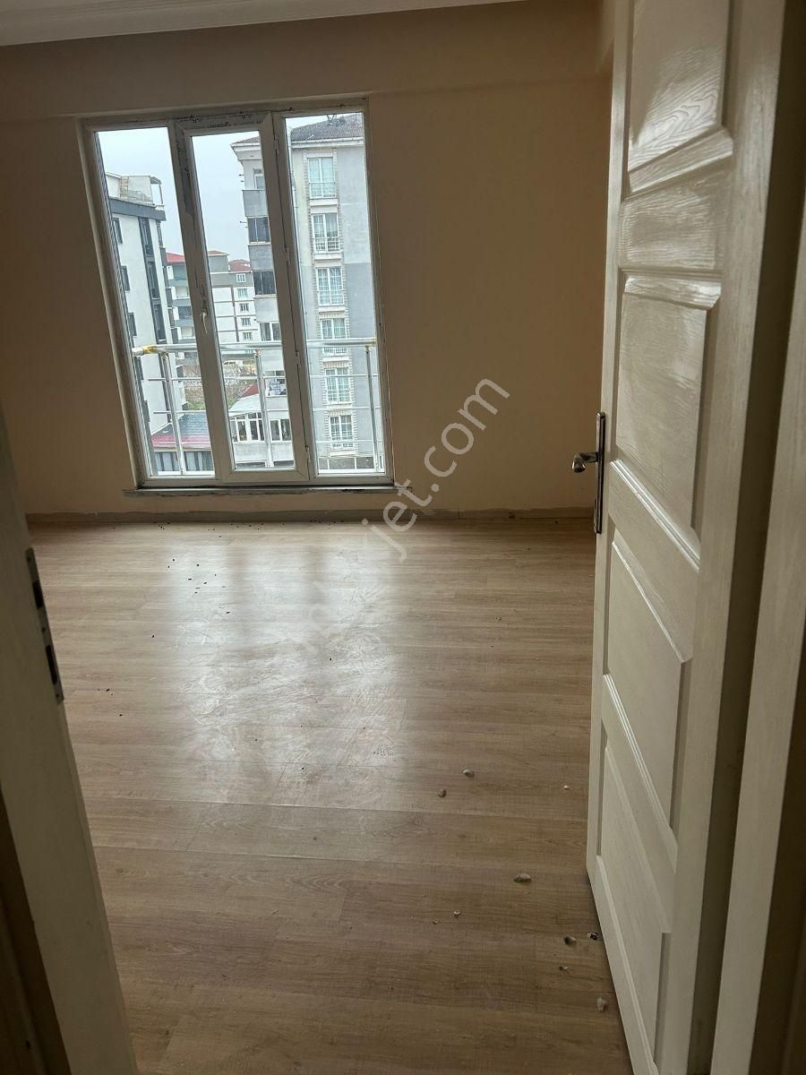 Kızılpınar Yıldız Taksi Civarı Satılık 2+1 Daire... - Görsel 8