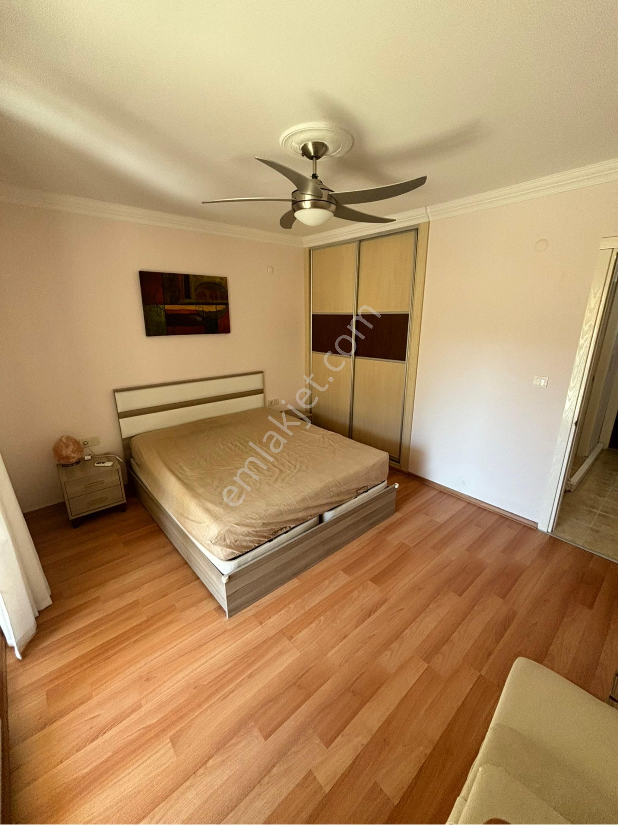 Kuşadası’nda Kadınlar Plajına 150 Metre Mesafede 2+1 Bahçe Katı Fırsat Daire! - Görsel 10