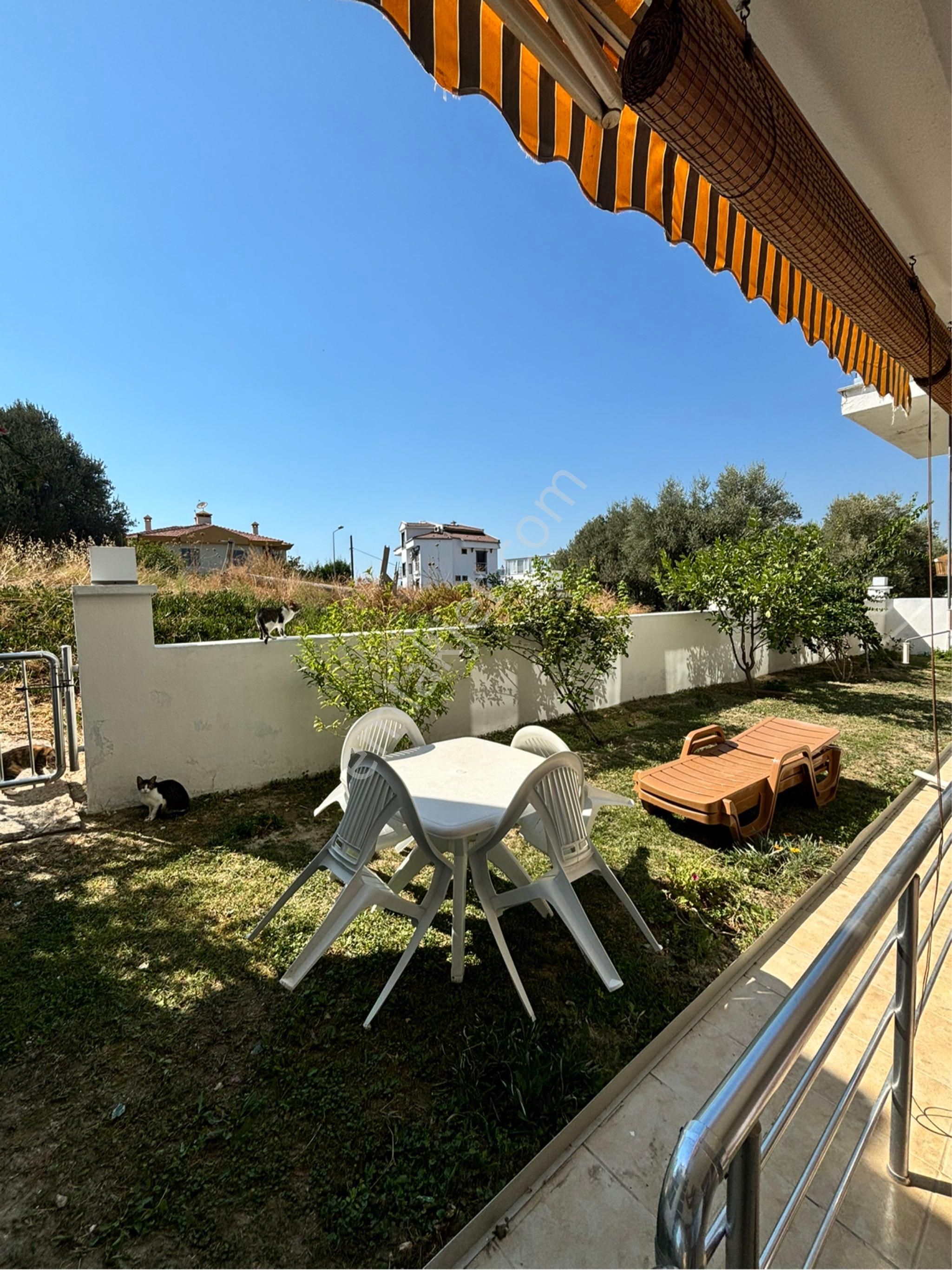 Kuşadası’nda Kadınlar Plajına 150 Metre Mesafede 2+1 Bahçe Katı Fırsat Daire! - Görsel 7