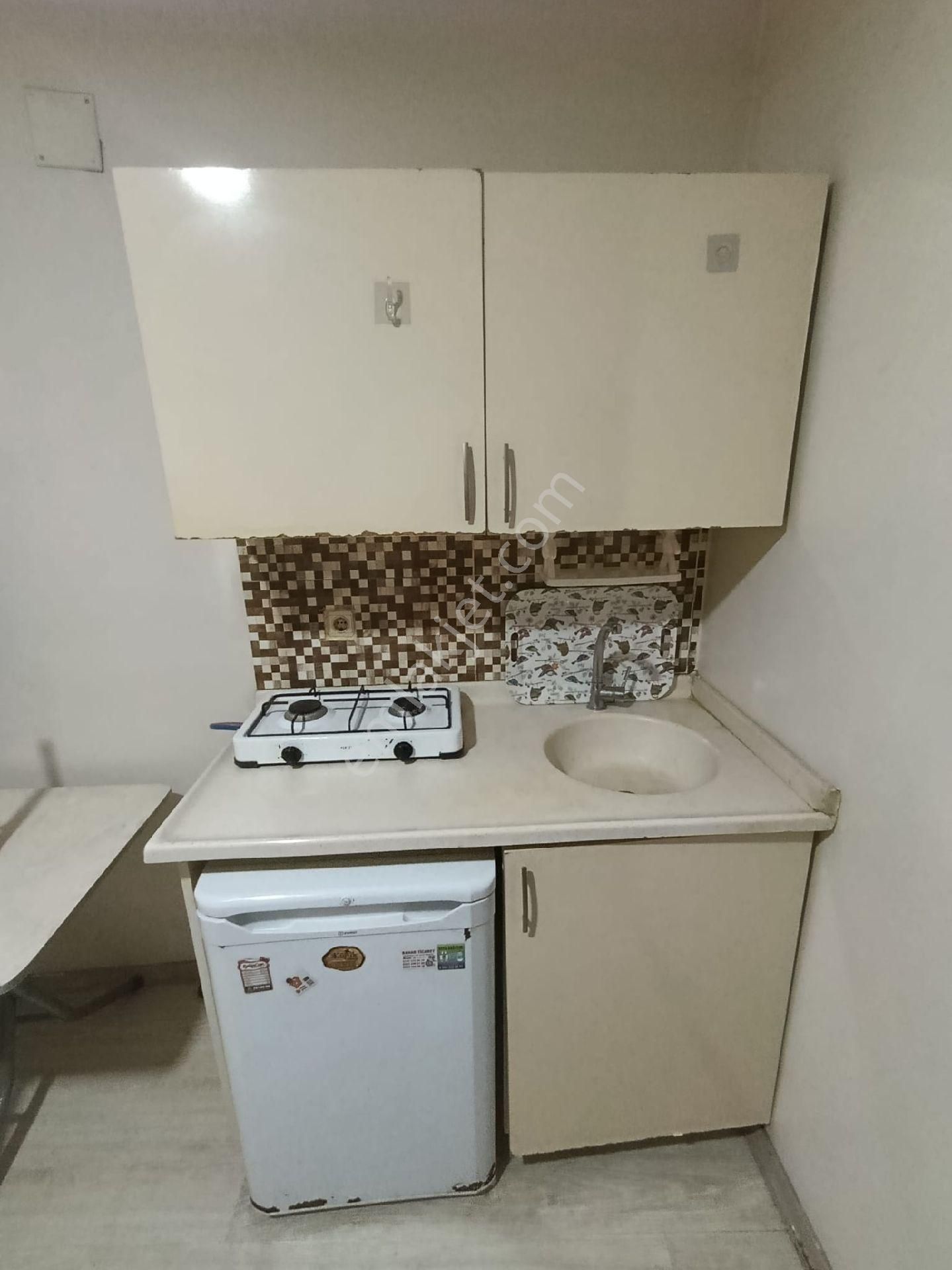 Seyhan Yeşilyurt Duygu Kafeye Yakın 1+0 Esyalı - Görsel 4