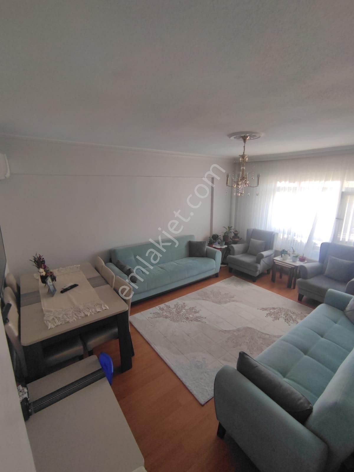 Hayal^den Malazgirt Mh^de Ön Cp. Bağımsız 3+1merkezi Konumda Fırsat Daire ! - Görsel 6