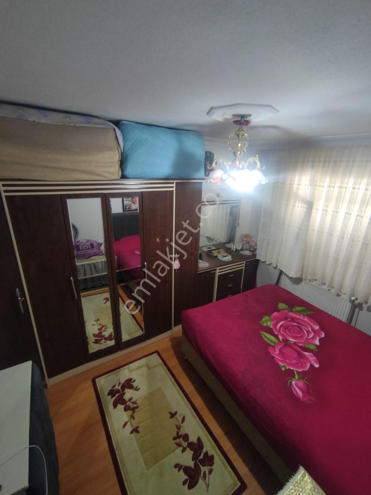 Hayal^den Malazgirt Mh^de Ön Cp. Bağımsız 3+1merkezi Konumda Fırsat Daire ! - Görsel 14