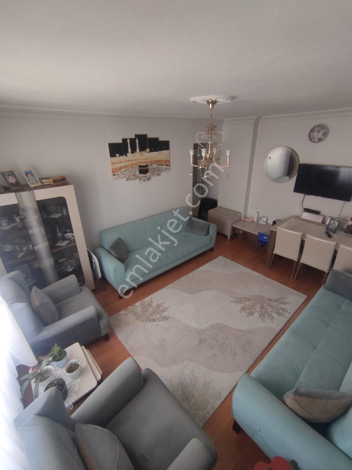 Hayal^den Malazgirt Mh^de Ön Cp. Bağımsız 3+1merkezi Konumda Fırsat Daire ! - Görsel 7