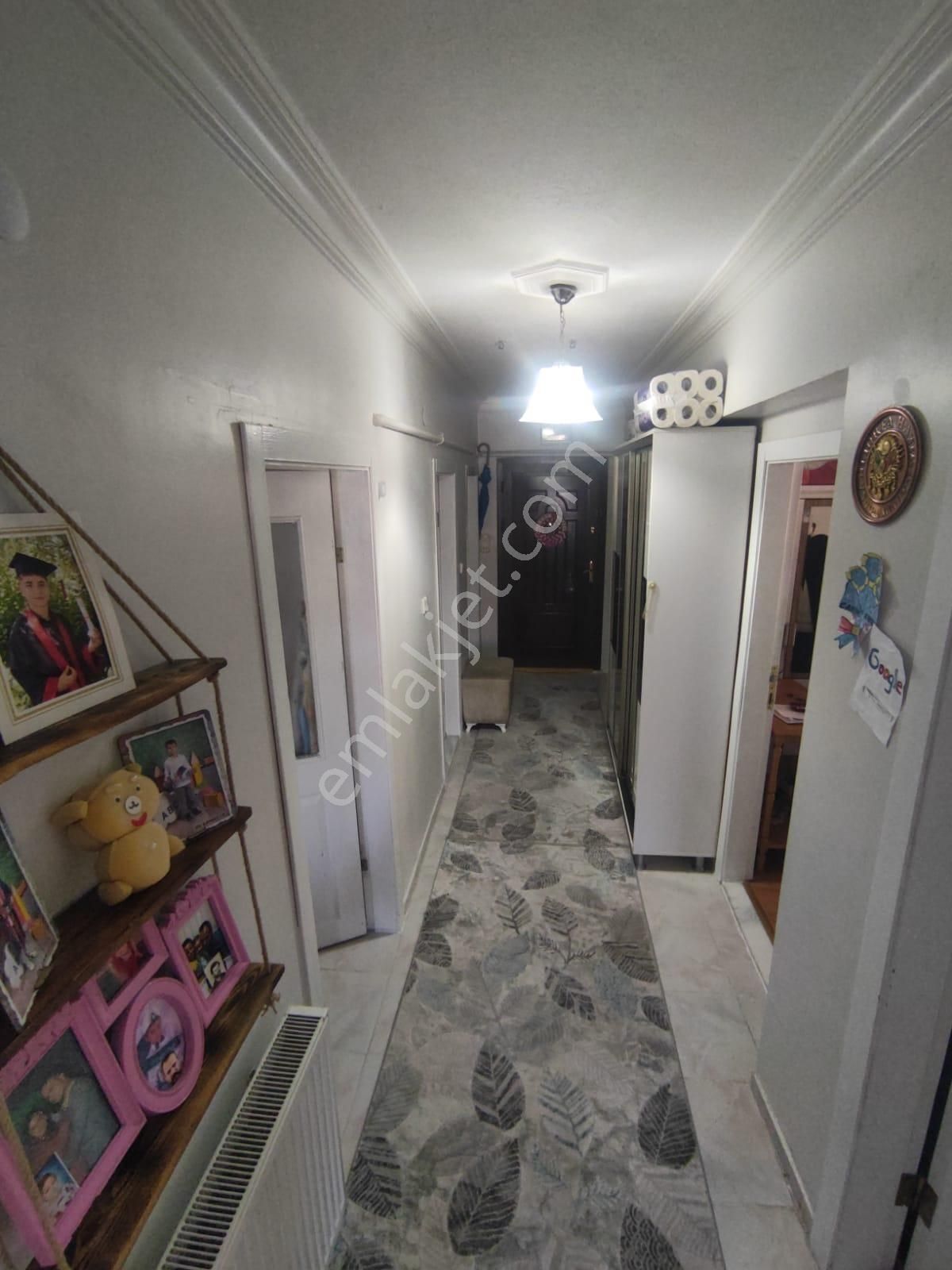 Hayal^den Malazgirt Mh^de Ön Cp. Bağımsız 3+1merkezi Konumda Fırsat Daire ! - Görsel 18