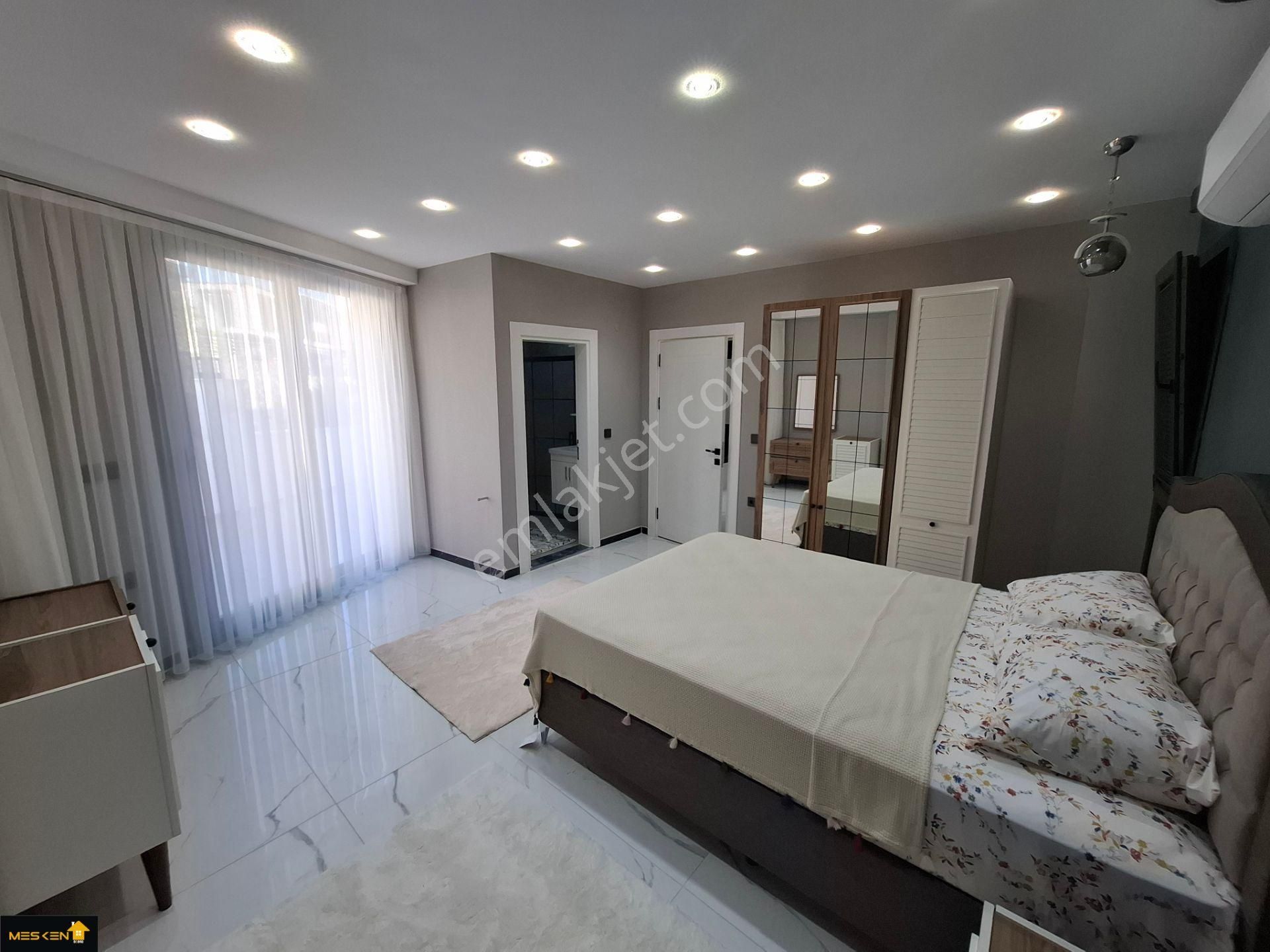 Didim Efeler'de 500 M2 Arsa İçinde, Full Eşya Ultra Lüks Tam Müstakil Villa - Görsel 19