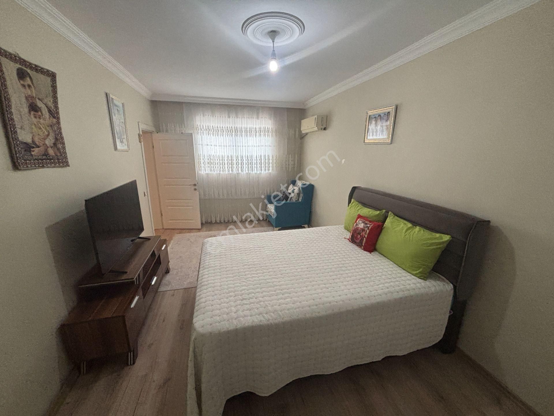 Şehrin Merkezinde Doğalgazlı Çok Geniş Ferah Dubleks - Görsel 19