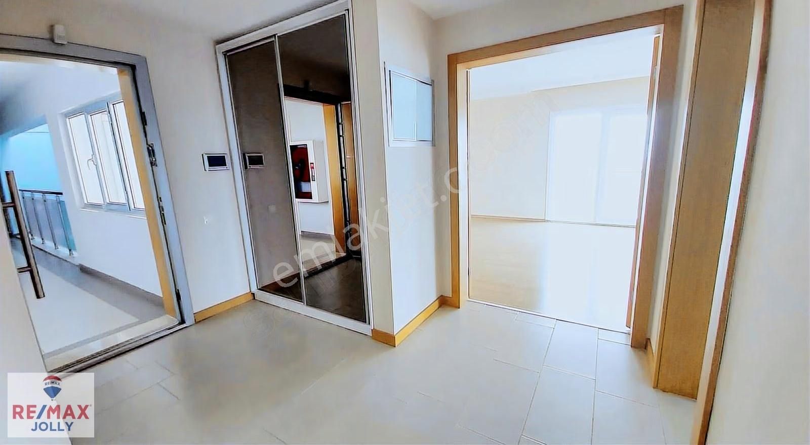 Oyak Buca 2.etap Kiralık 3+1 Daire Serdar Yakın Remax Jolly - Görsel 29