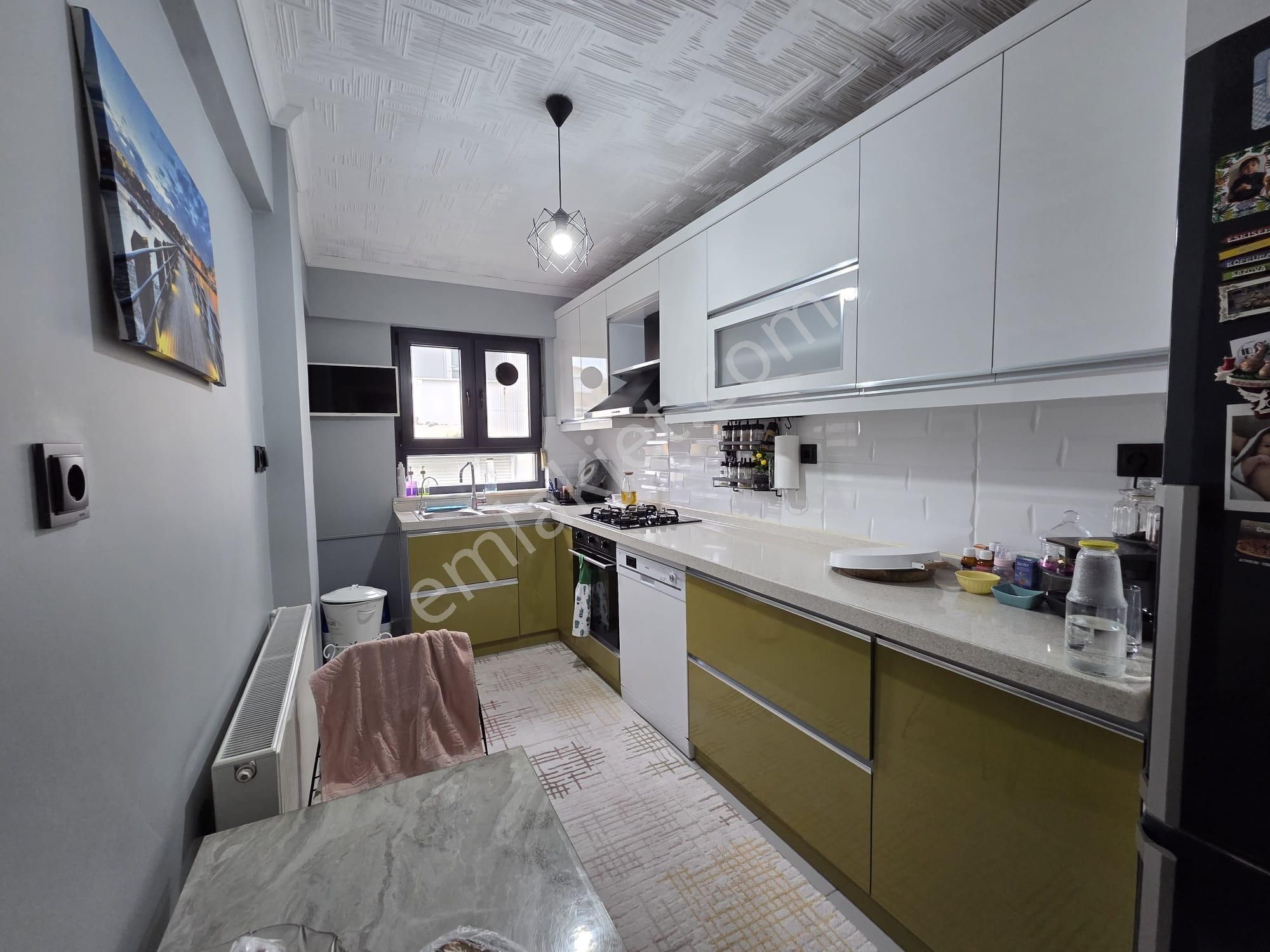 Altınoluk İlkbahar Merkezde Masrafsız Orta Kat 2+1 Daire - Görsel 26