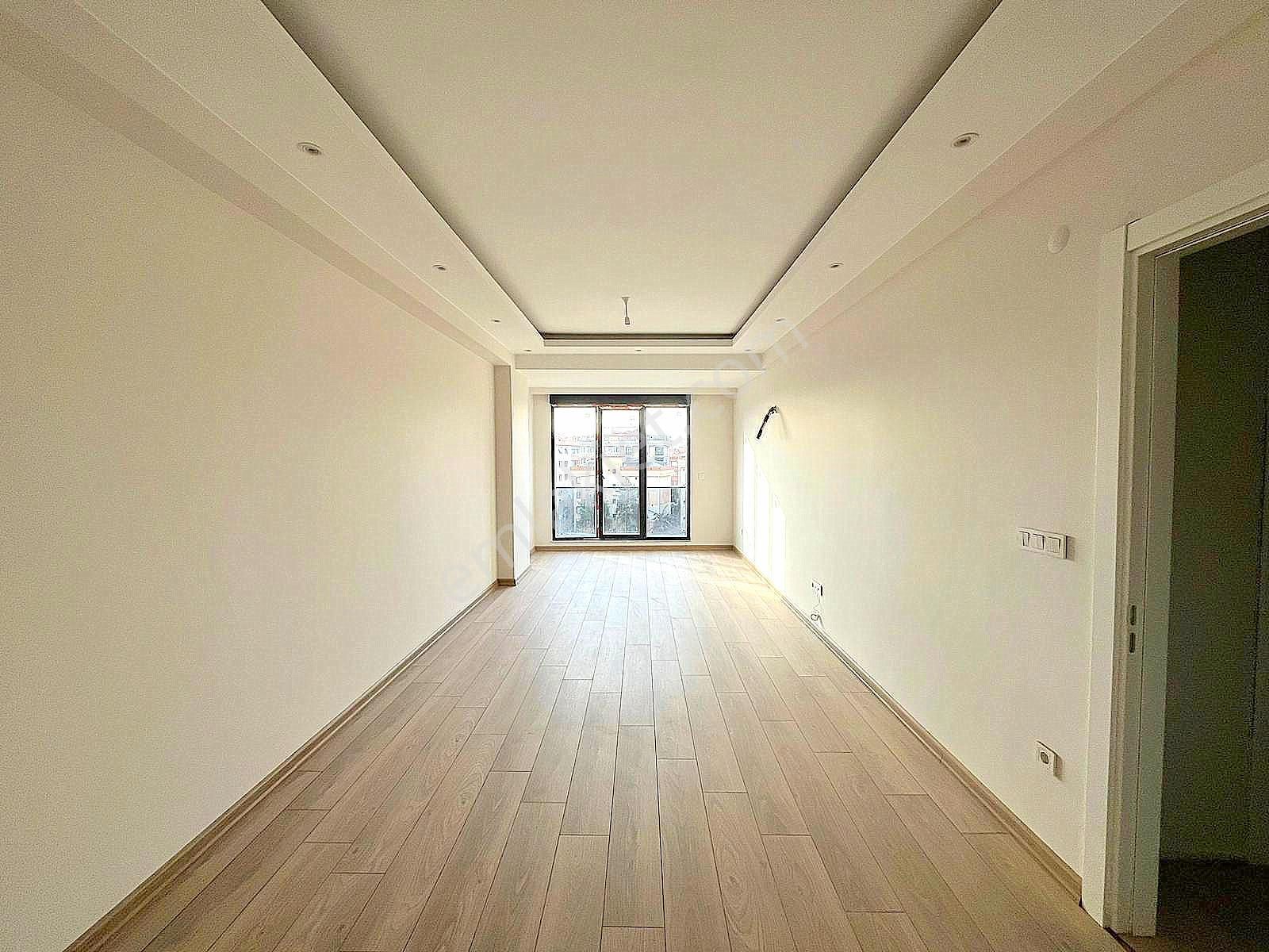 ▃birikim▃küçükyalı'da 4.katta Ebeveyn Banyolu Ön Cephe Sıfır 2+1 - Görsel 5