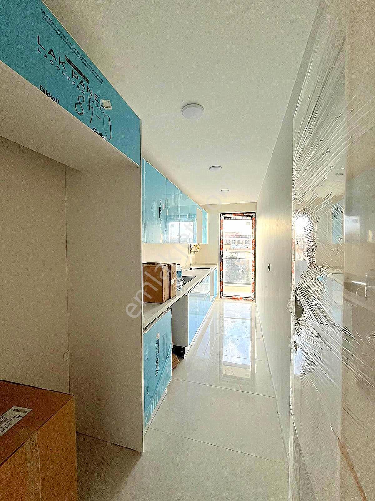 ▃birikim▃küçükyalı'da 4.katta Ebeveyn Banyolu Ön Cephe Sıfır 2+1 - Görsel 7