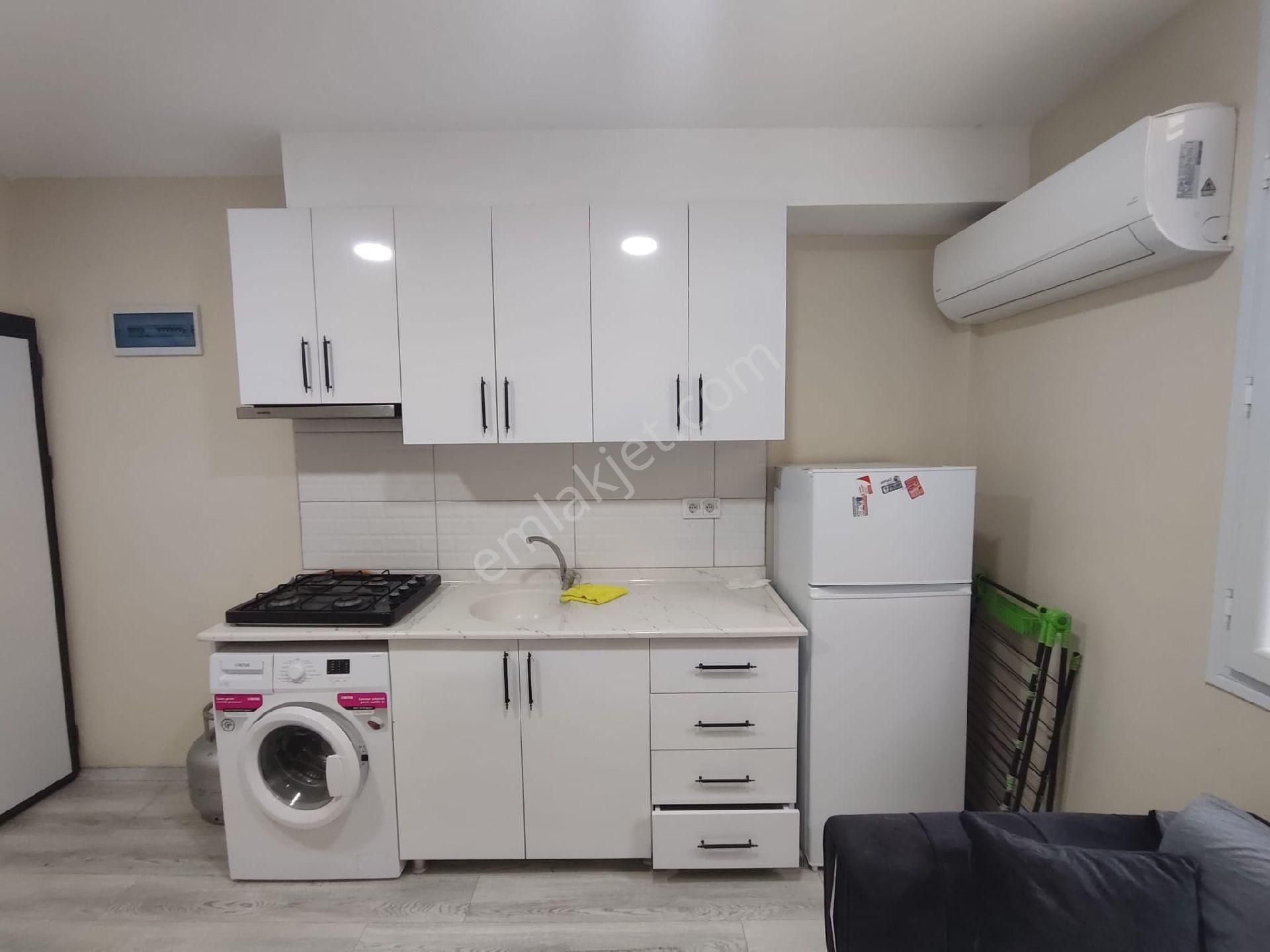 İbo Osman Caddesinde 1+1 Kiralık Eşyalı Daire