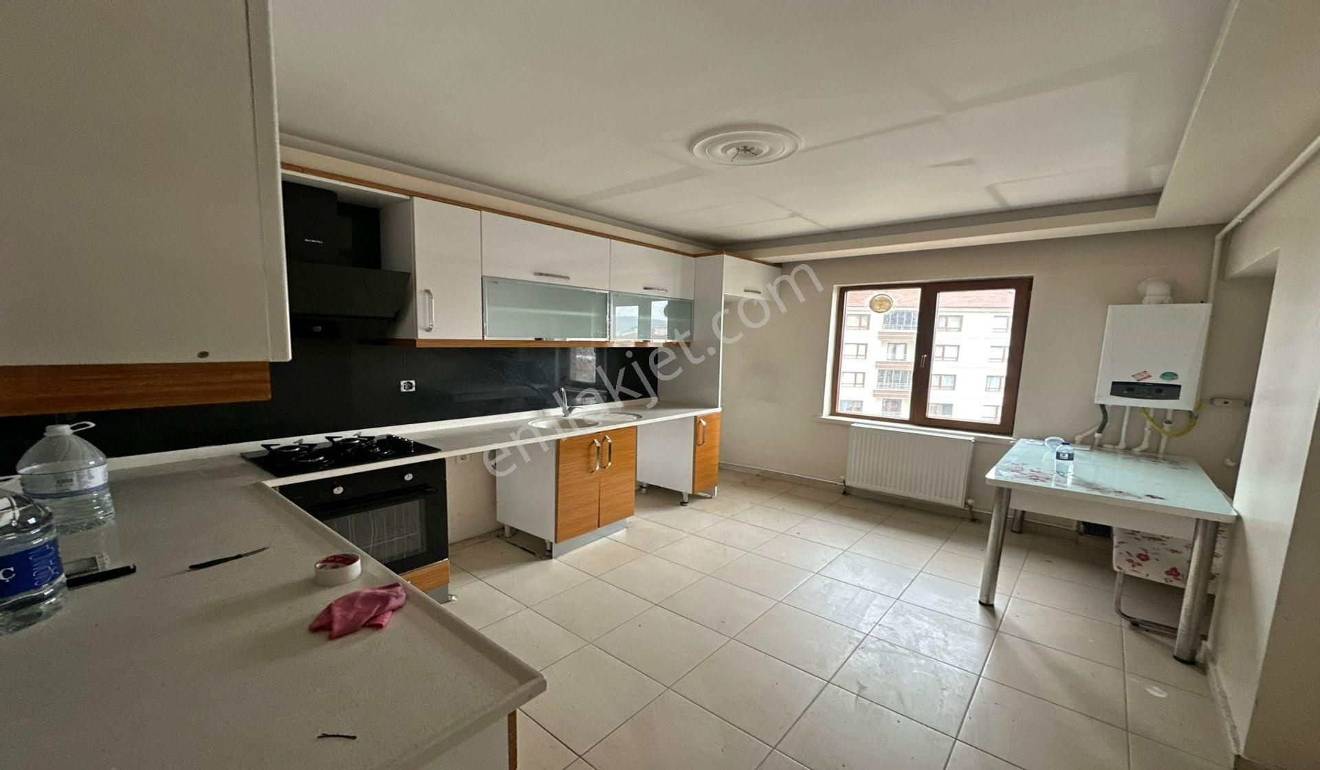 Atapark 340 Cadde Üzeri 4+1 Teraslı Dubleks Asansörlü Yeni Bina