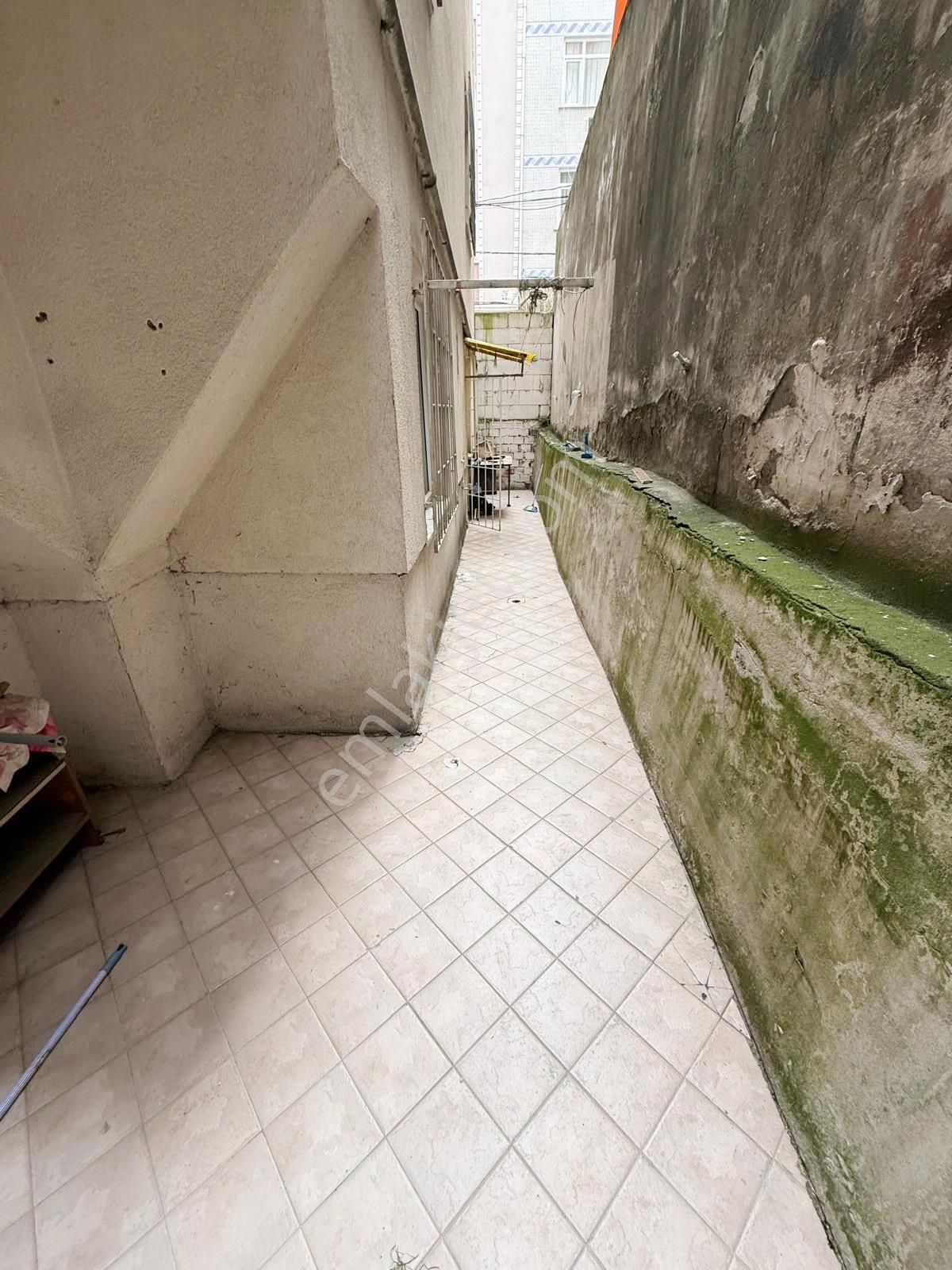 Fatih Emlaktan Mevlana Cami Yakını Satılık 2+1 Bahçekatı Daire - Görsel 11