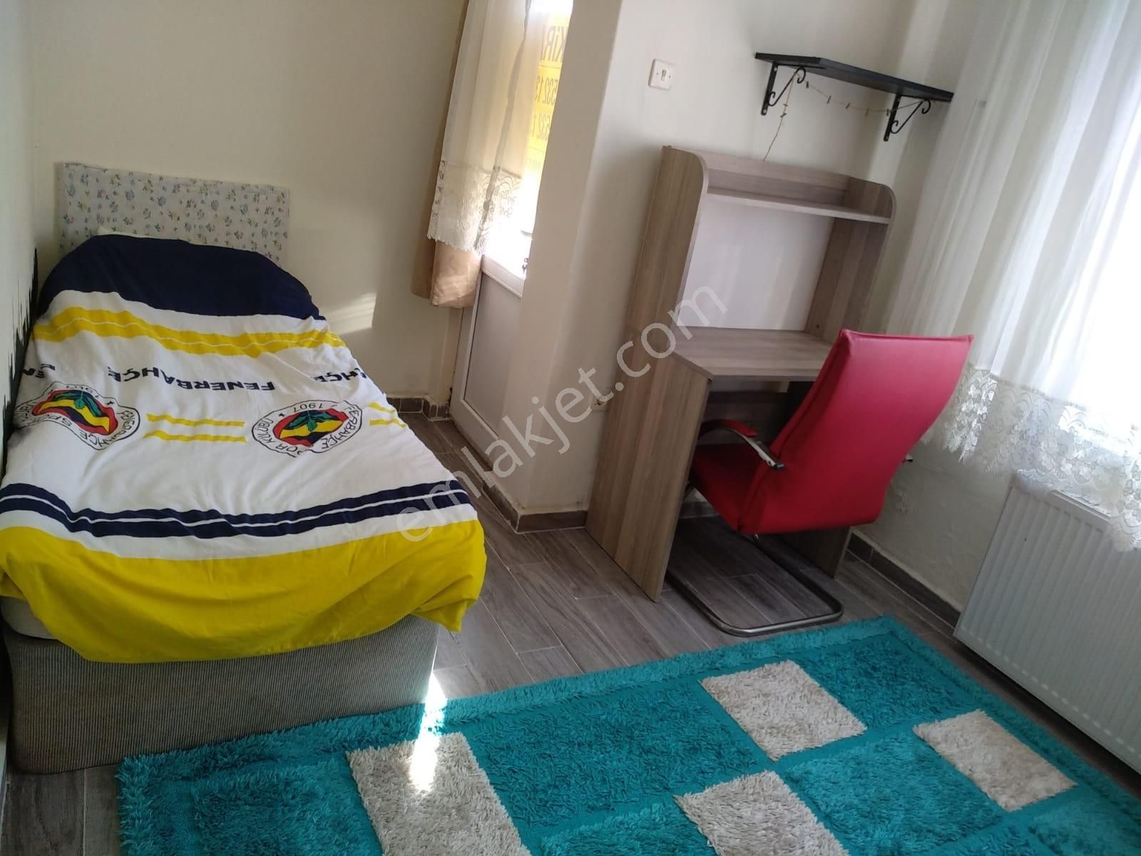 Balıkesir Çarşı Merkezde Eşyalı 2+1 Ufak Daire Anafartalar Cadde - Görsel 4