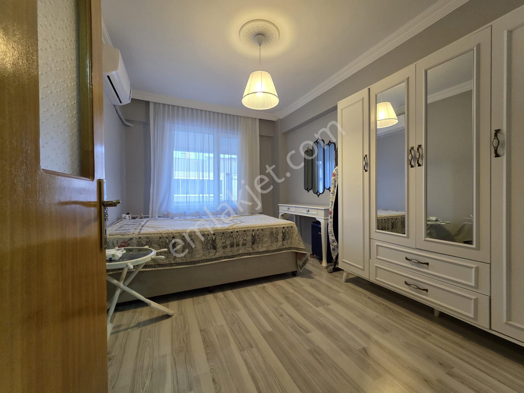 Yetkisi Irmaksudan Altınkumda Asansörlü Garajlı 3+1 Masrafsız Daire - Görsel 10