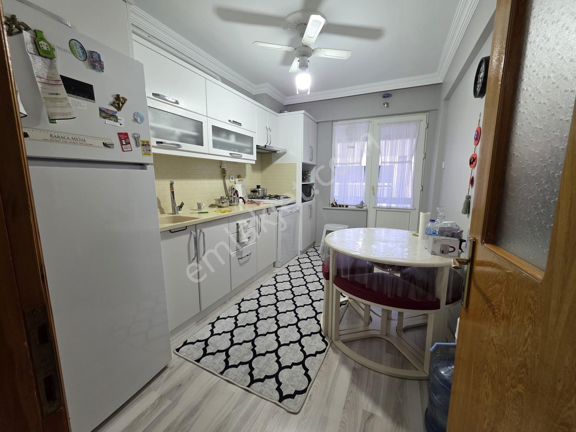 Yetkisi Irmaksudan Altınkumda Asansörlü Garajlı 3+1 Masrafsız Daire - Görsel 28