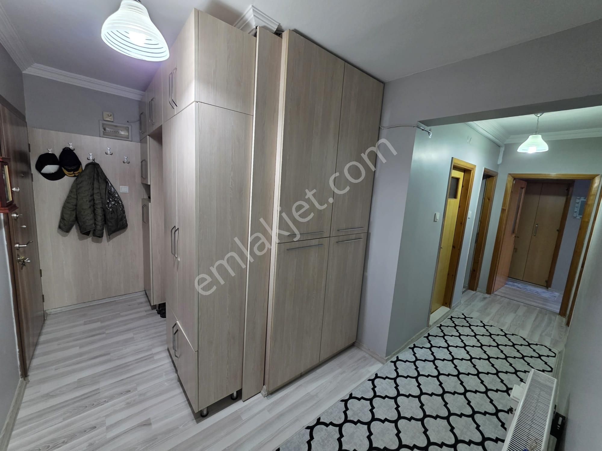 Yetkisi Irmaksudan Altınkumda Asansörlü Garajlı 3+1 Masrafsız Daire - Görsel 18