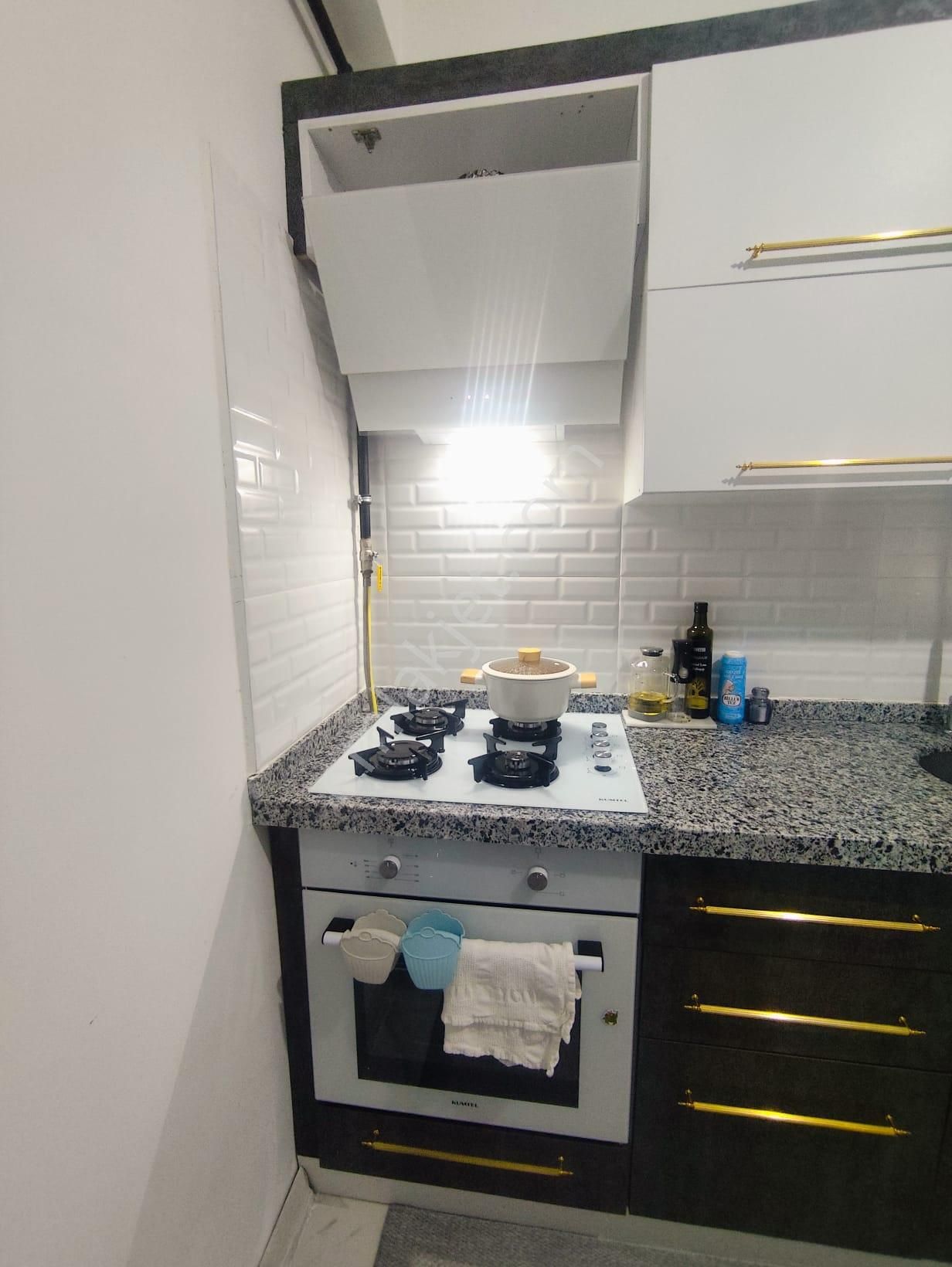 Mertcan Dan Yakacık Meydanda Arakat 2+1 Balkonlu Fırsat Kiralık - Görsel 14