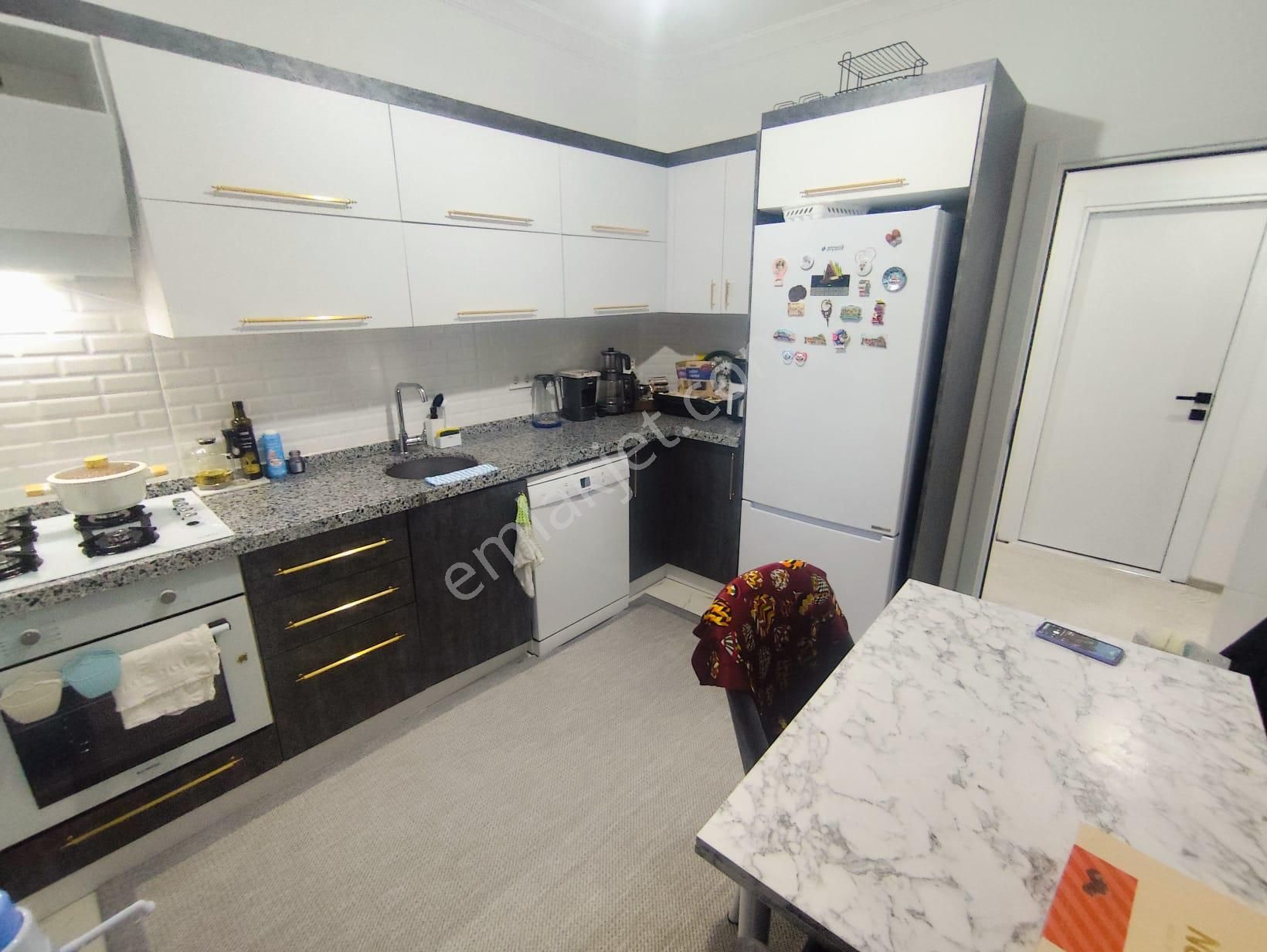 Mertcan Dan Yakacık Meydanda Arakat 2+1 Balkonlu Fırsat Kiralık - Görsel 13