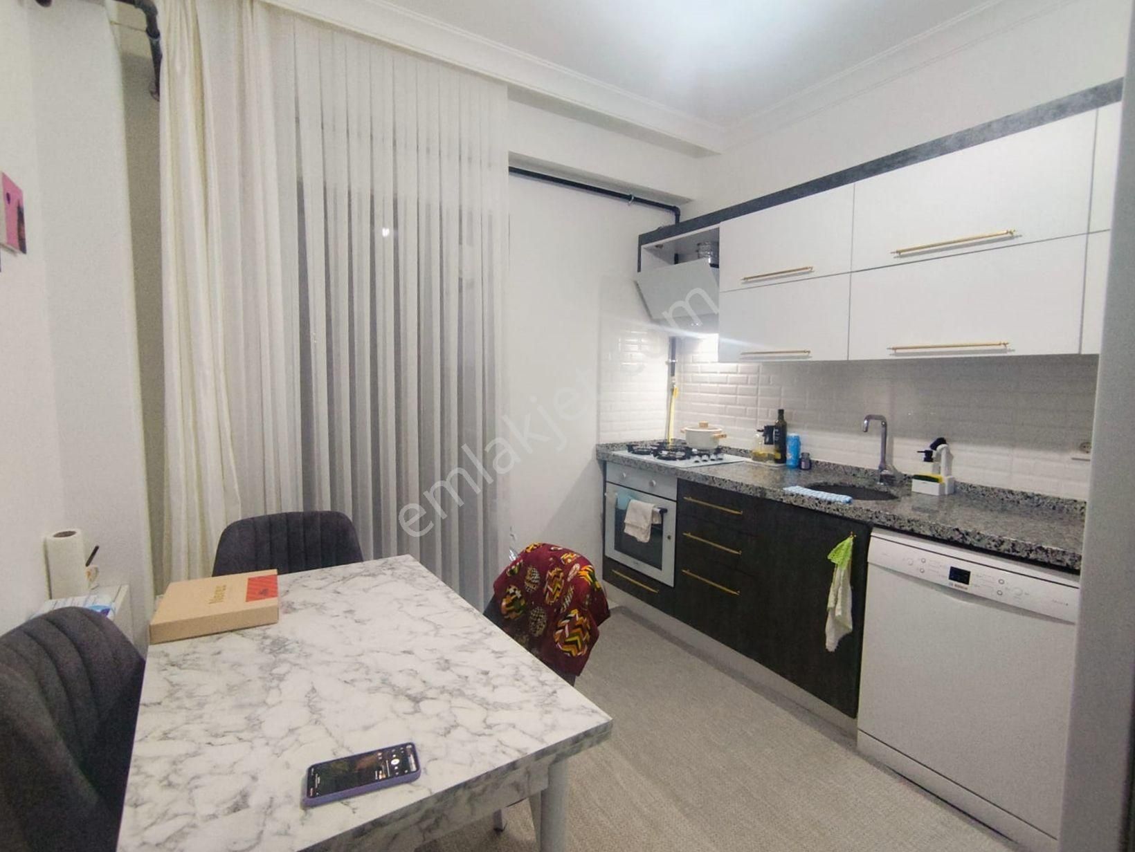 Mertcan Dan Yakacık Meydanda Arakat 2+1 Balkonlu Fırsat Kiralık - Görsel 18