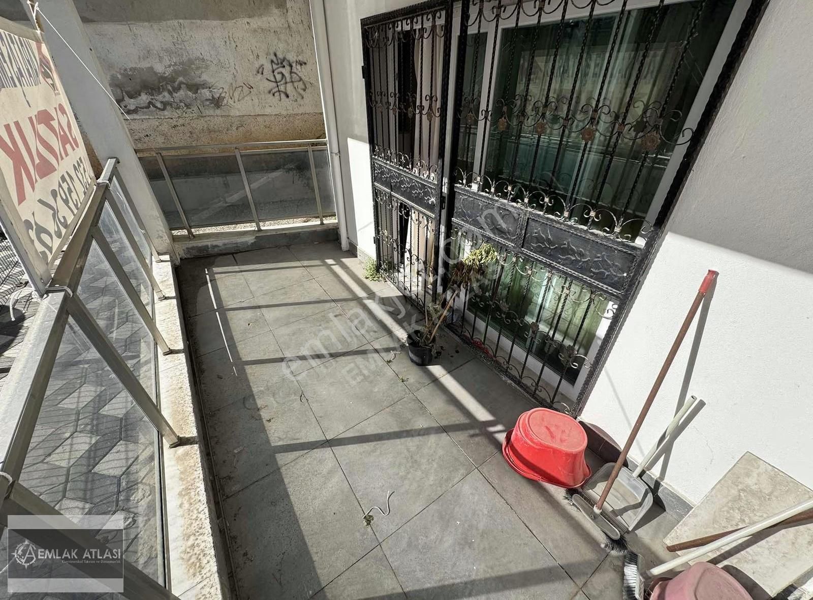 Beyazevlerde Yeni Binada 1+1 Geniş Oturum Satılık Daire - Görsel 9