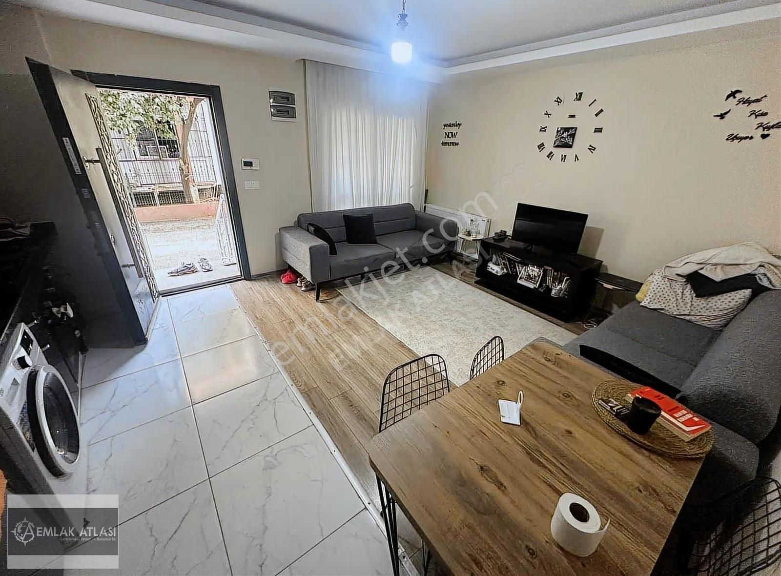 Adana Beyazevler'de 1+1 Doğalgazlı İskanlı Eşyalı Satılık Daire - Görsel 8