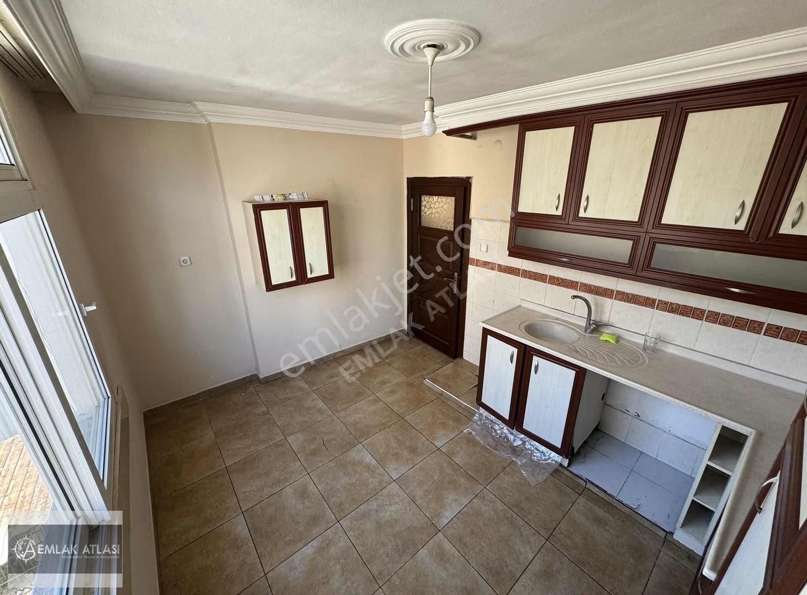 İbo Osmanda Az Katlı 3+1 Geniş Oturum Kiralık Daire - Görsel 16