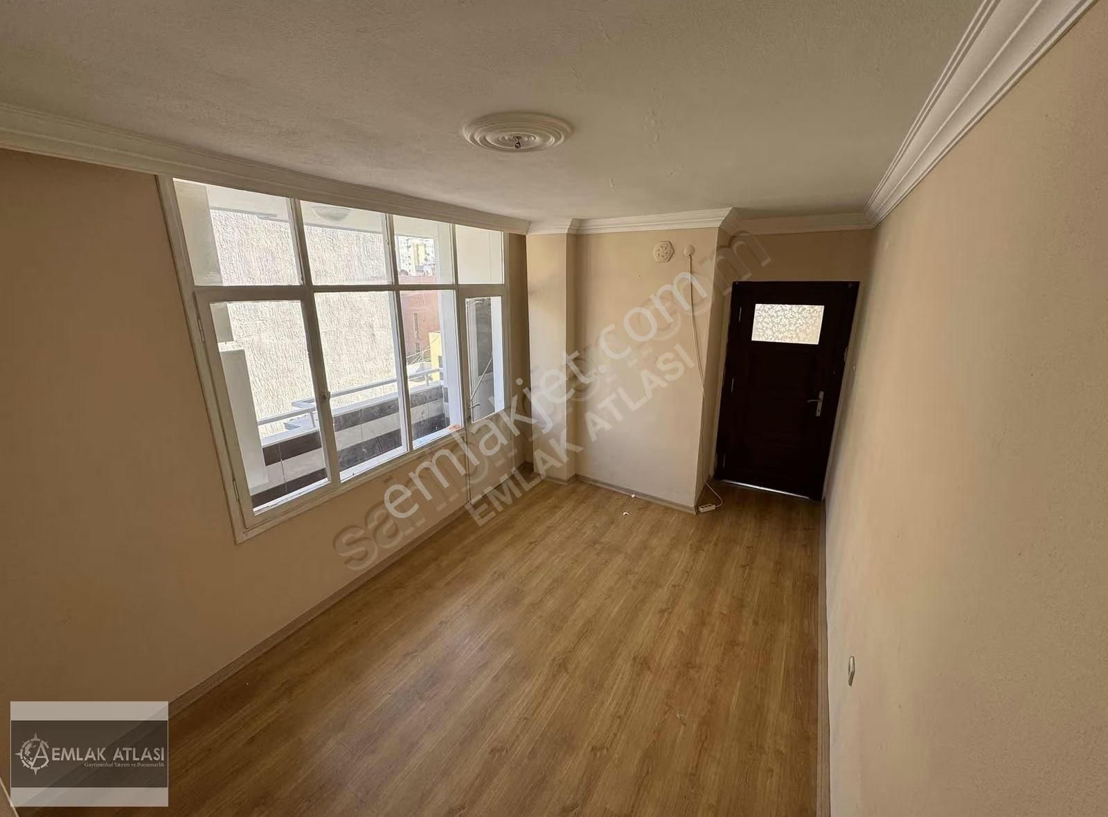 İbo Osmanda Az Katlı 3+1 Geniş Oturum Kiralık Daire - Görsel 13