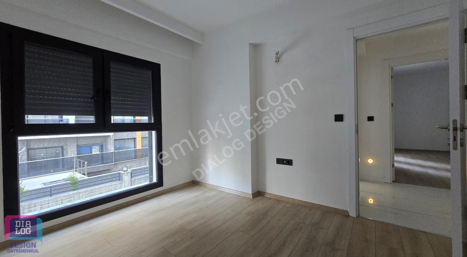 Bayraklı Merkezde Cadde Üzeri Kiralık 3+1 Lüks Daire - Görsel 27
