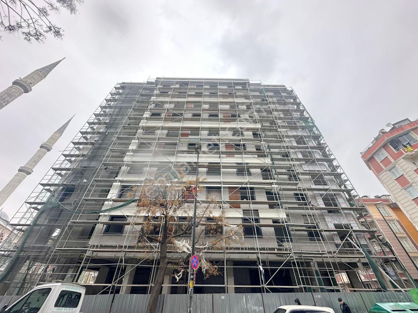 İsa Gayrimenkul Den Dereyolu Cadde Üzeri Otoparklı 2+1 7. Kat