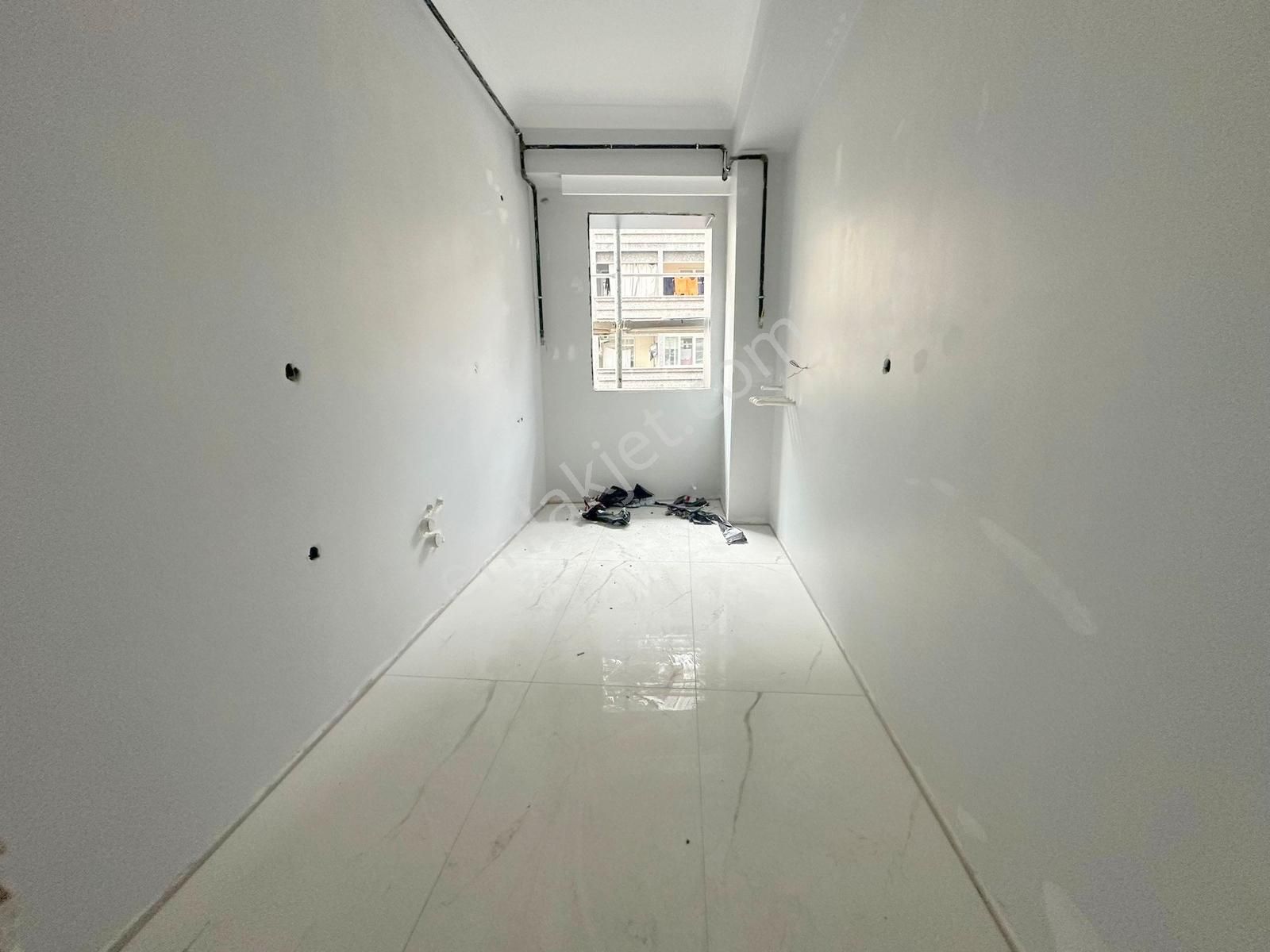 İsa Gayrimenkul Den Dereyolu Cadde Üzeri Otoparklı 2+1 7. Kat - Görsel 10