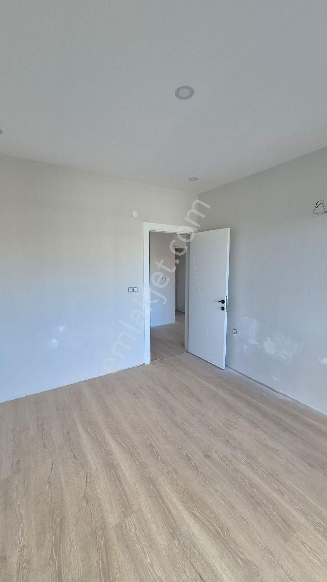 07 Truva Emlaktan Finike Kum Mahellesinde 1+1 Satılık Lüks Konut - Görsel 15