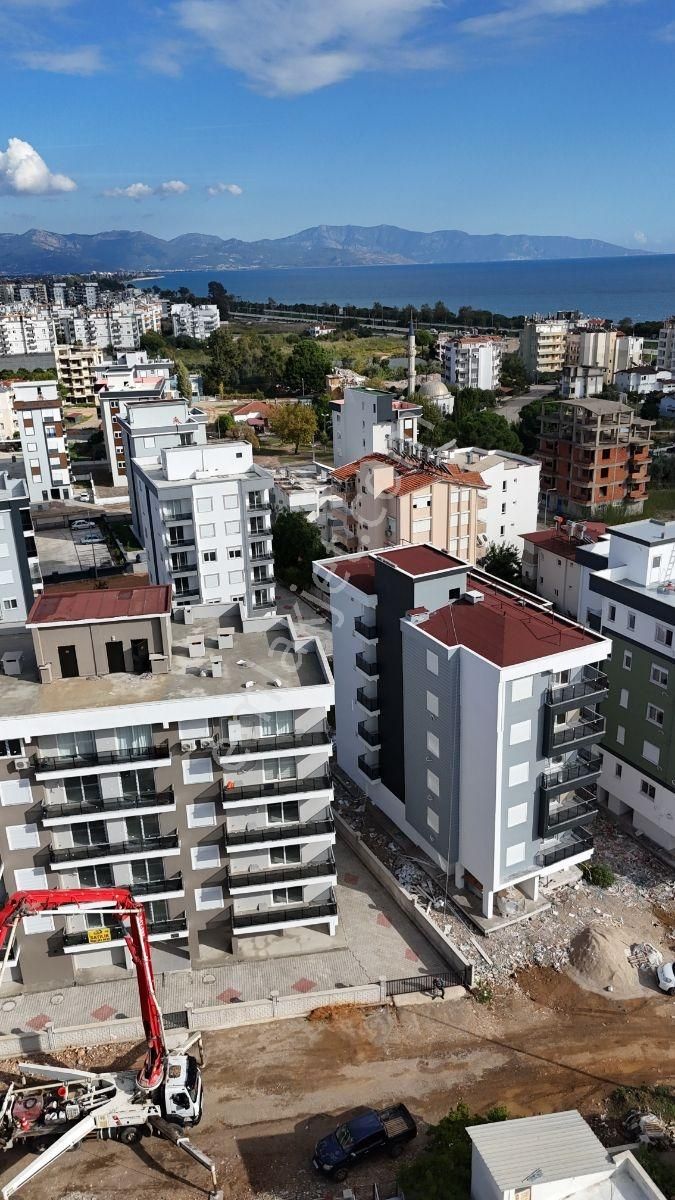 07 Truva Emlaktan Finike Sahilde Denize Yakın Geniş 1+1 Satılık - Görsel 4