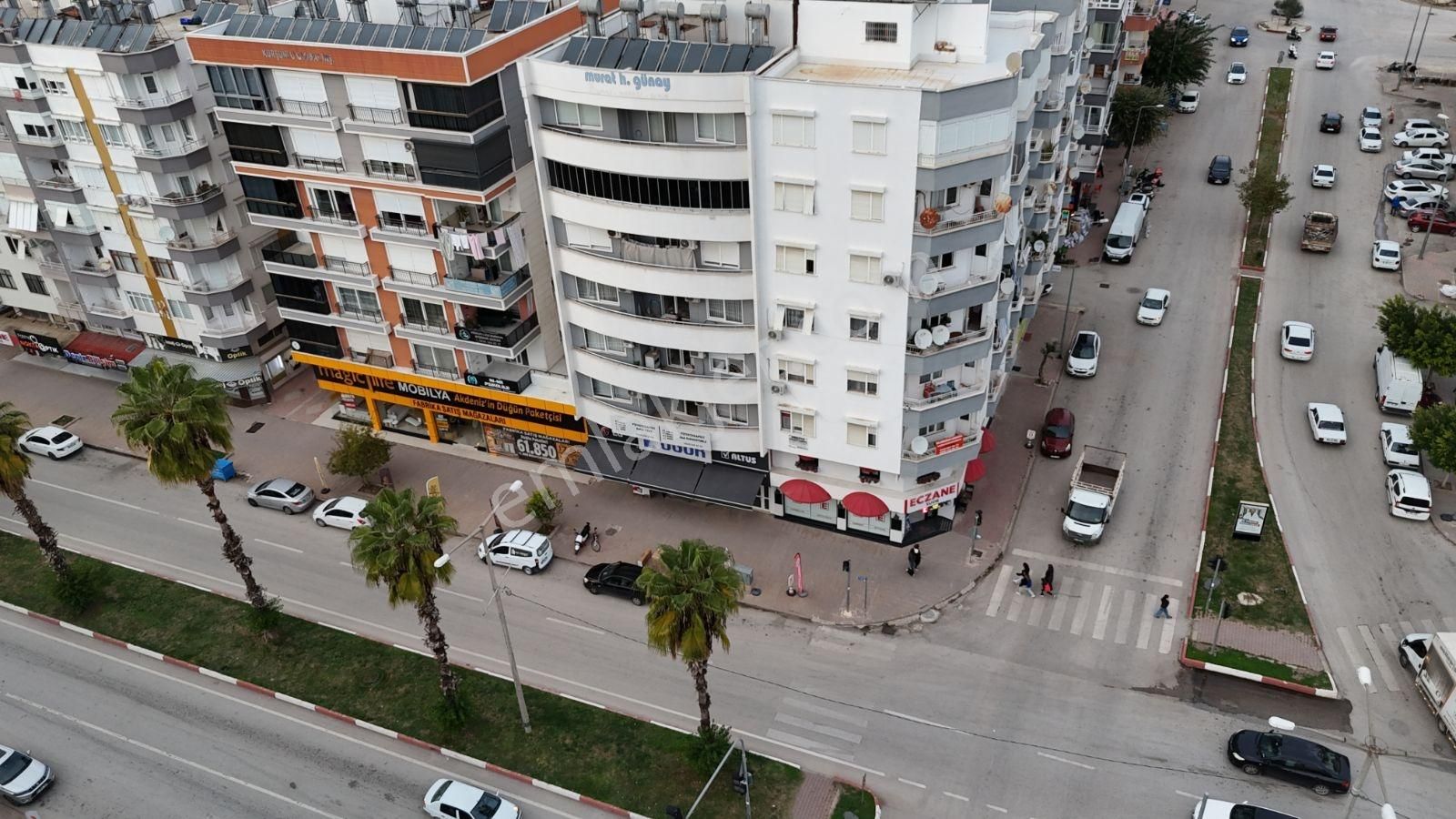 07 Truva Emlaktan Kumluca Merkezde Cadde Üzeri Satılık 3+1 Daire - Görsel 35