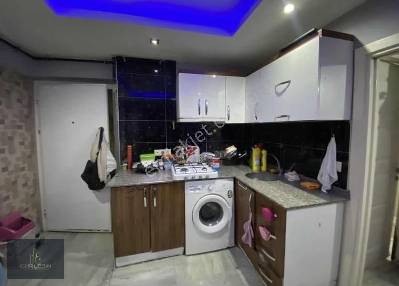 İncilipınarda Kiralık 1+1 Ara Kat Apart - Görsel 3