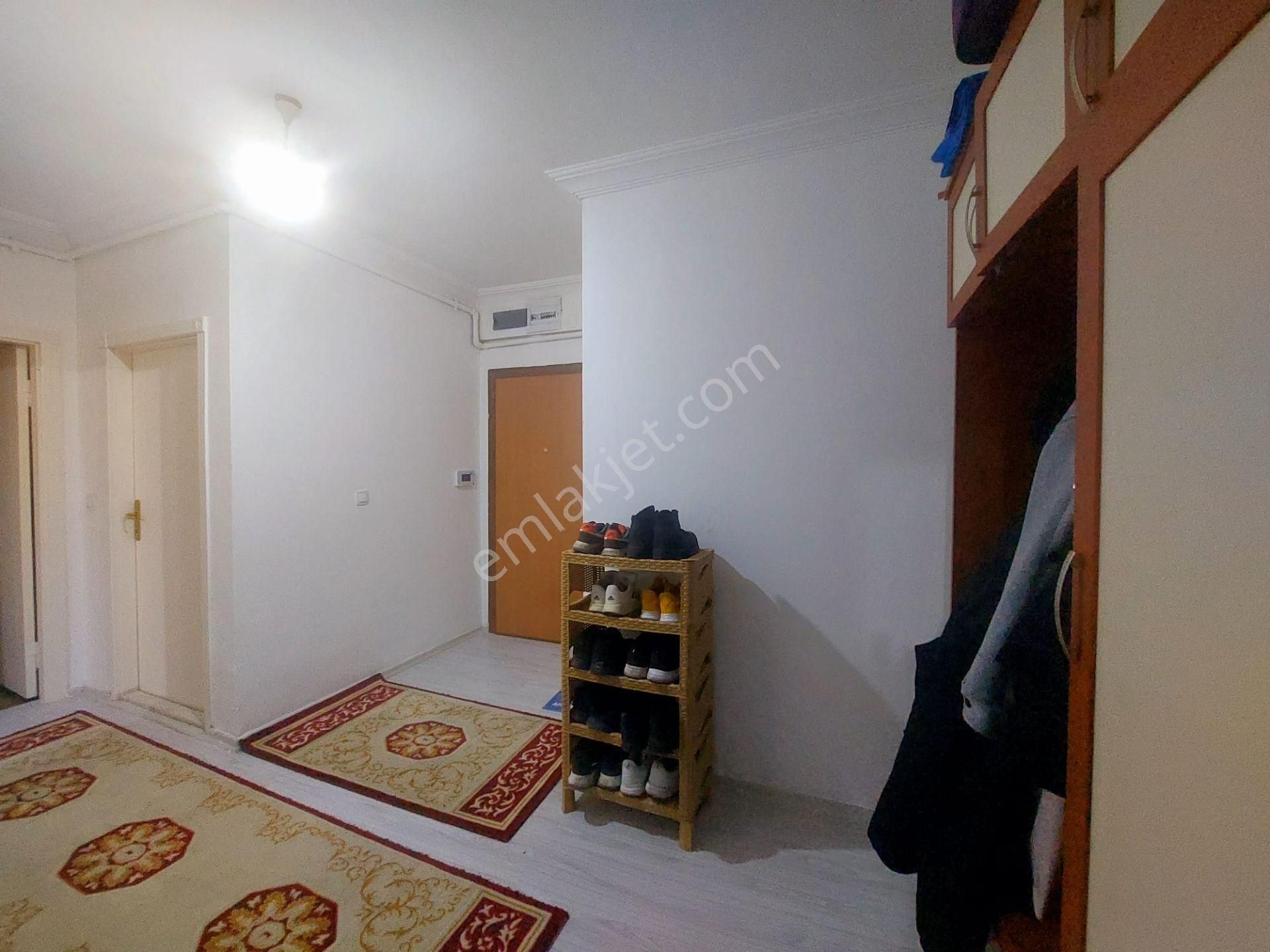 Kuşcagızda Eşyalı Kiraçılı Acil Satlık 2+1 - Görsel 15