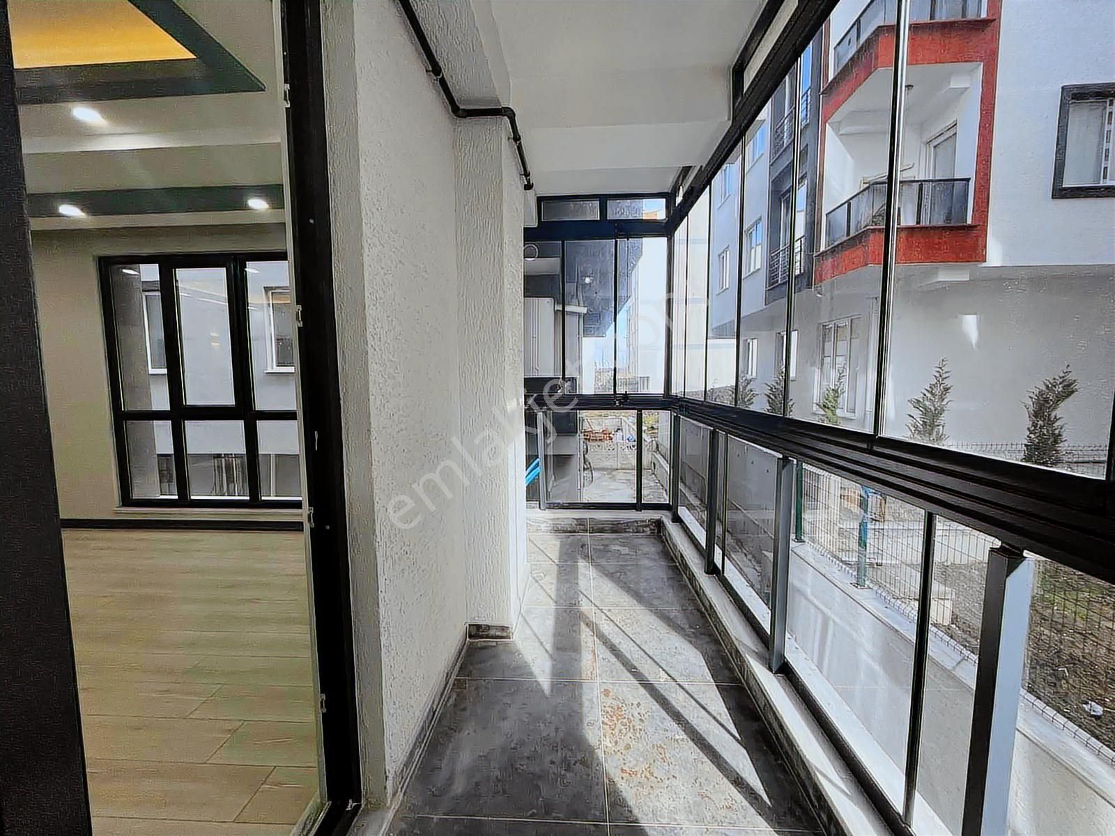 Kapaklı Ömer Halis Mahallesi 2+1 Sıfır Satılık Daire