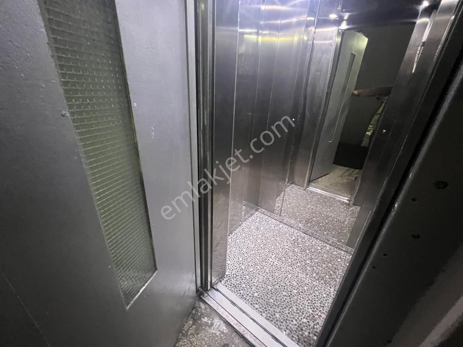 Acil Konak Eşrefpaşa Karakol Yakını 2+1 90m2 Asansörlü Arakat Daire - Görsel 22